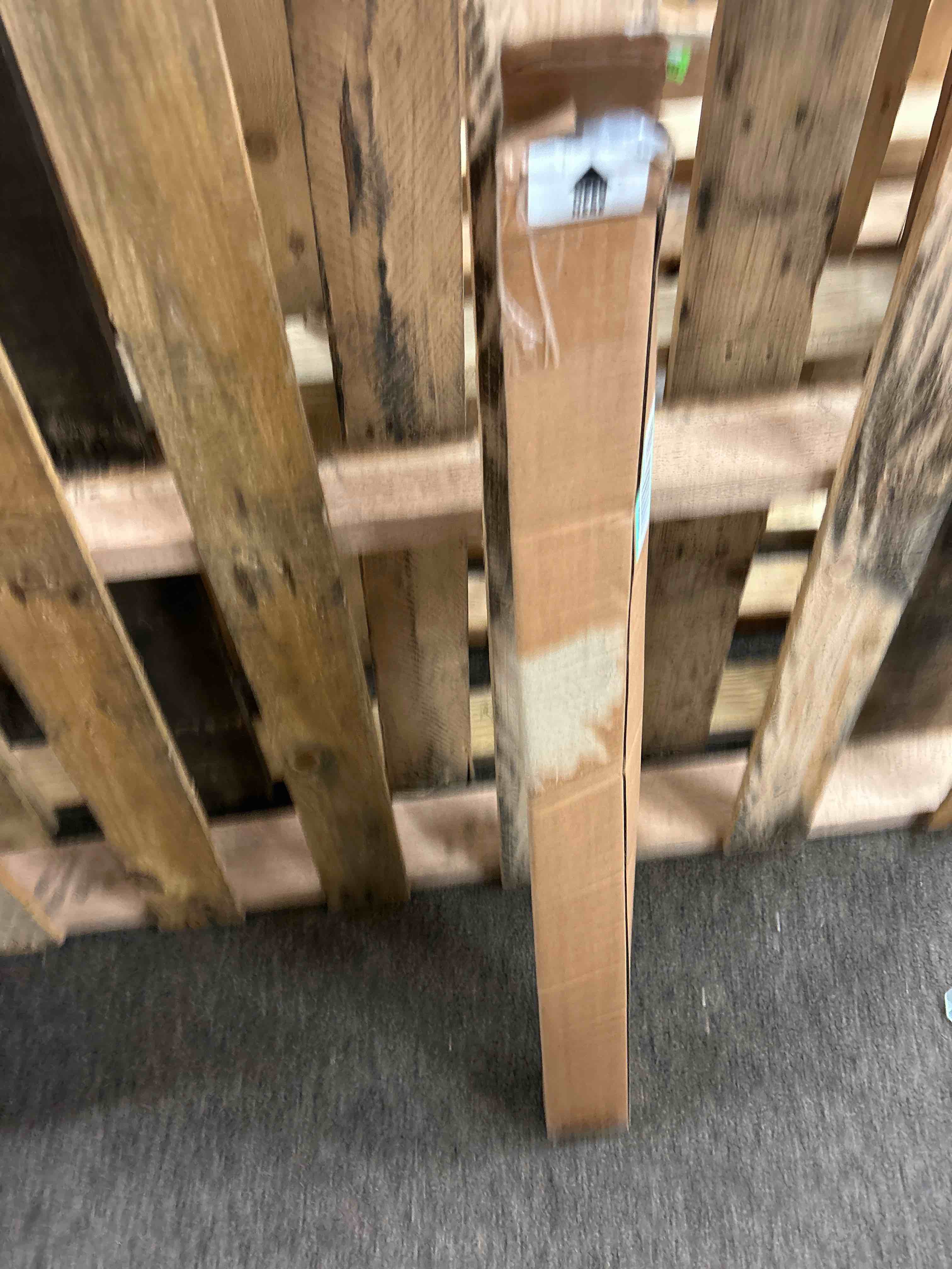 https://s3.amazonaws.com/lotting-images-prod/phillipi/RED5186013_1699372597291.jpeg