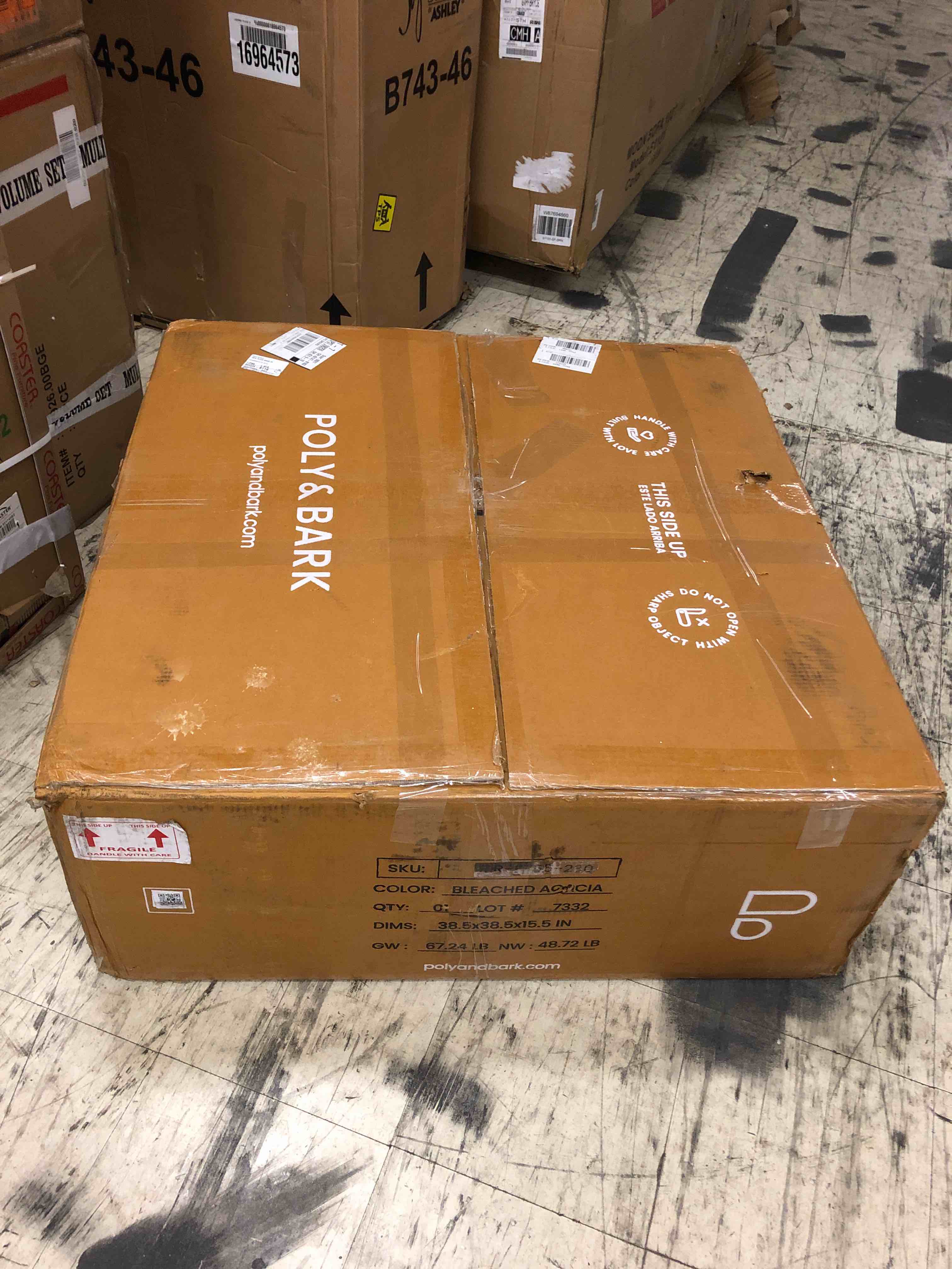 https://s3.amazonaws.com/lotting-images-prod/phillipi/RED5186345_1699623347140.jpeg