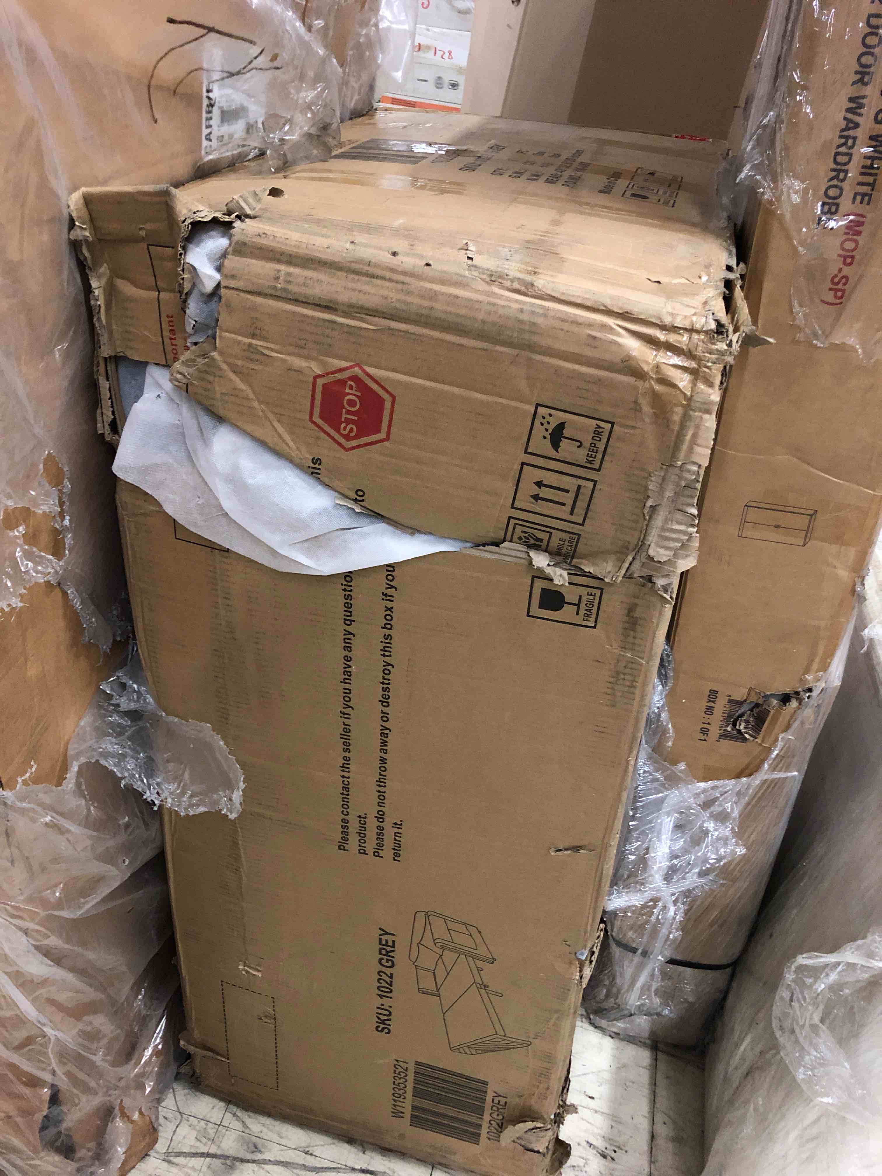 https://s3.amazonaws.com/lotting-images-prod/phillipi/RED5186353_1699628422851.jpeg