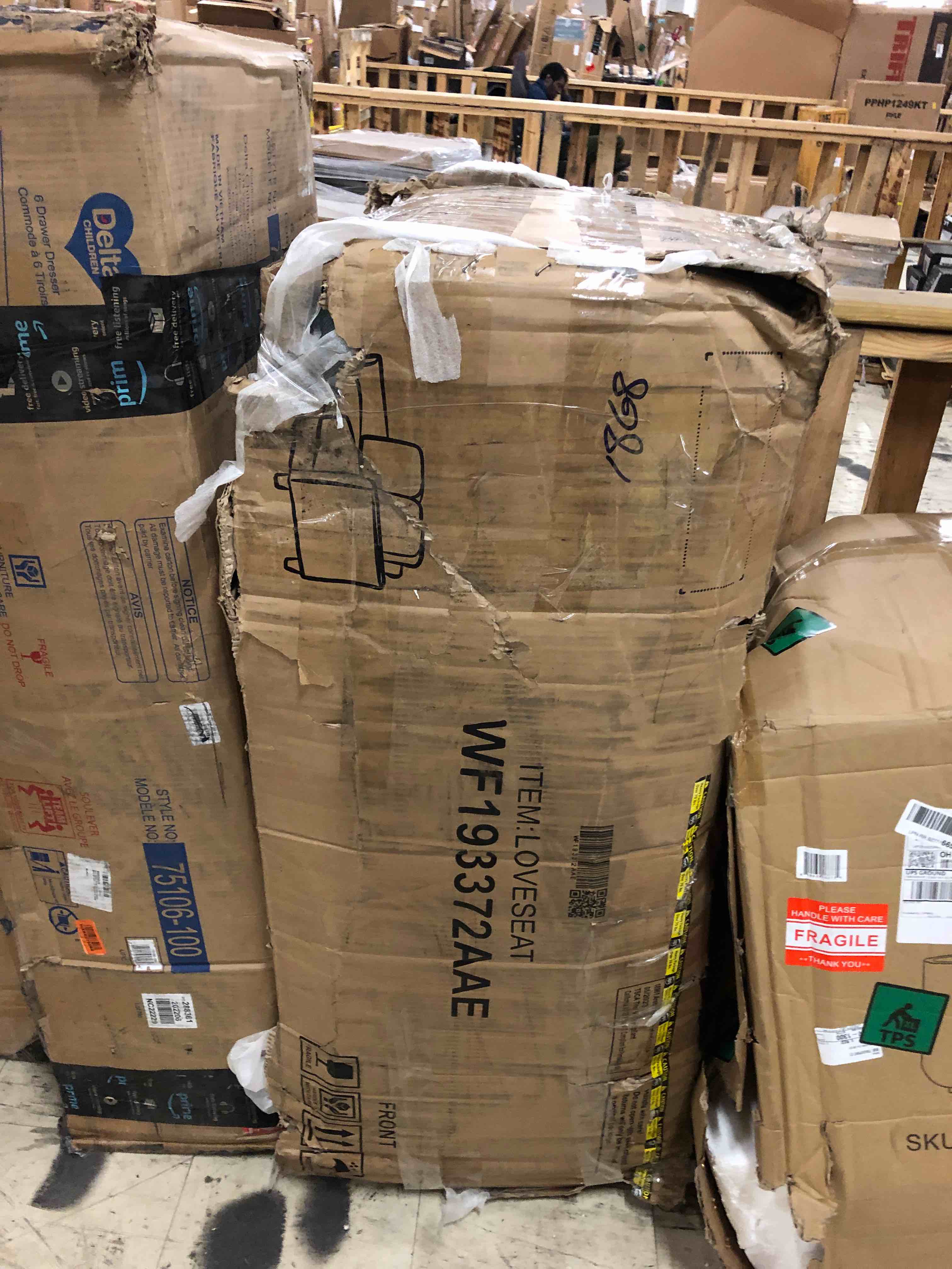 https://s3.amazonaws.com/lotting-images-prod/phillipi/RED5186358_1699629536660.jpeg