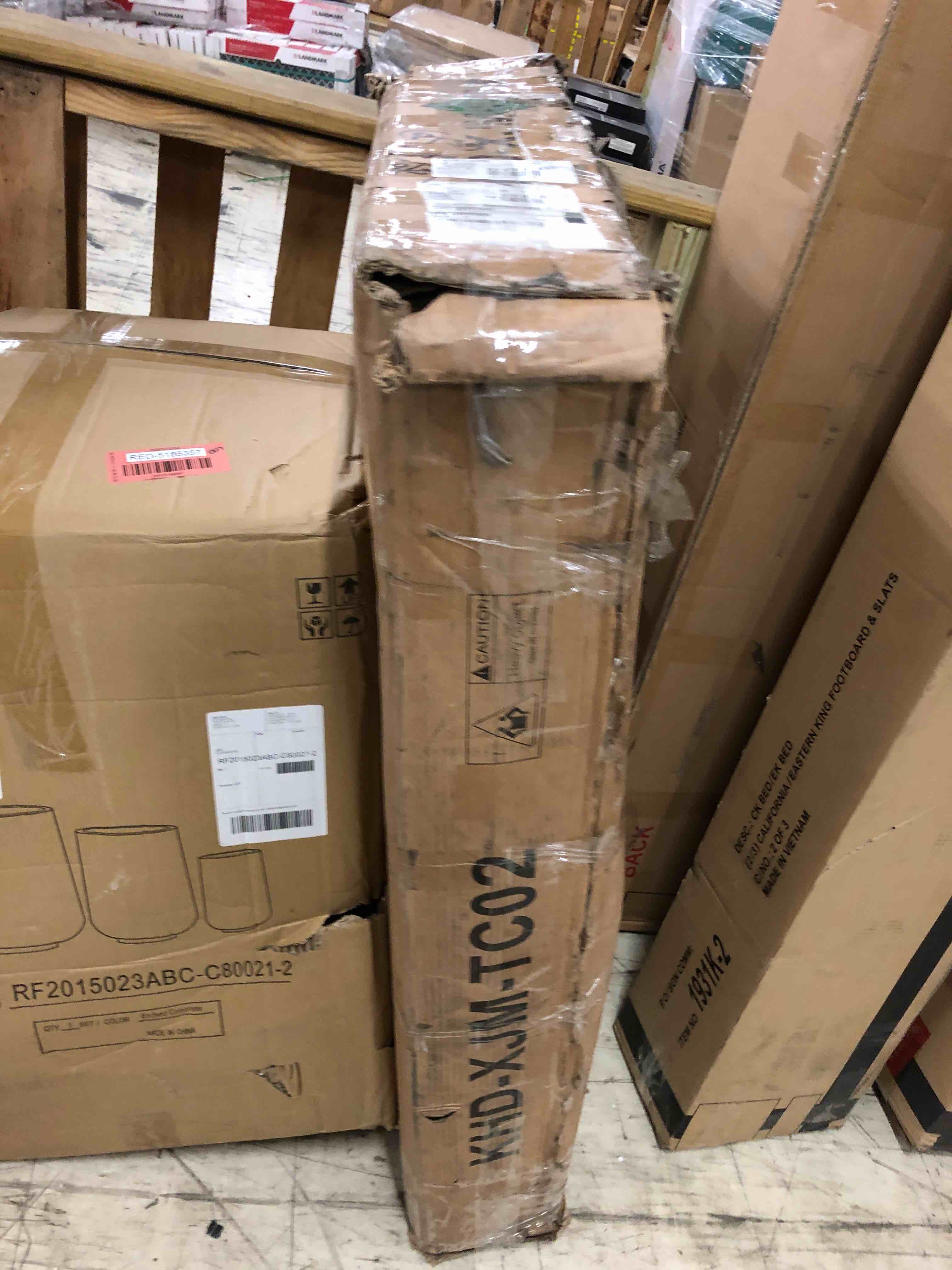 https://s3.amazonaws.com/lotting-images-prod/phillipi/RED5186374_1699633071404.jpeg