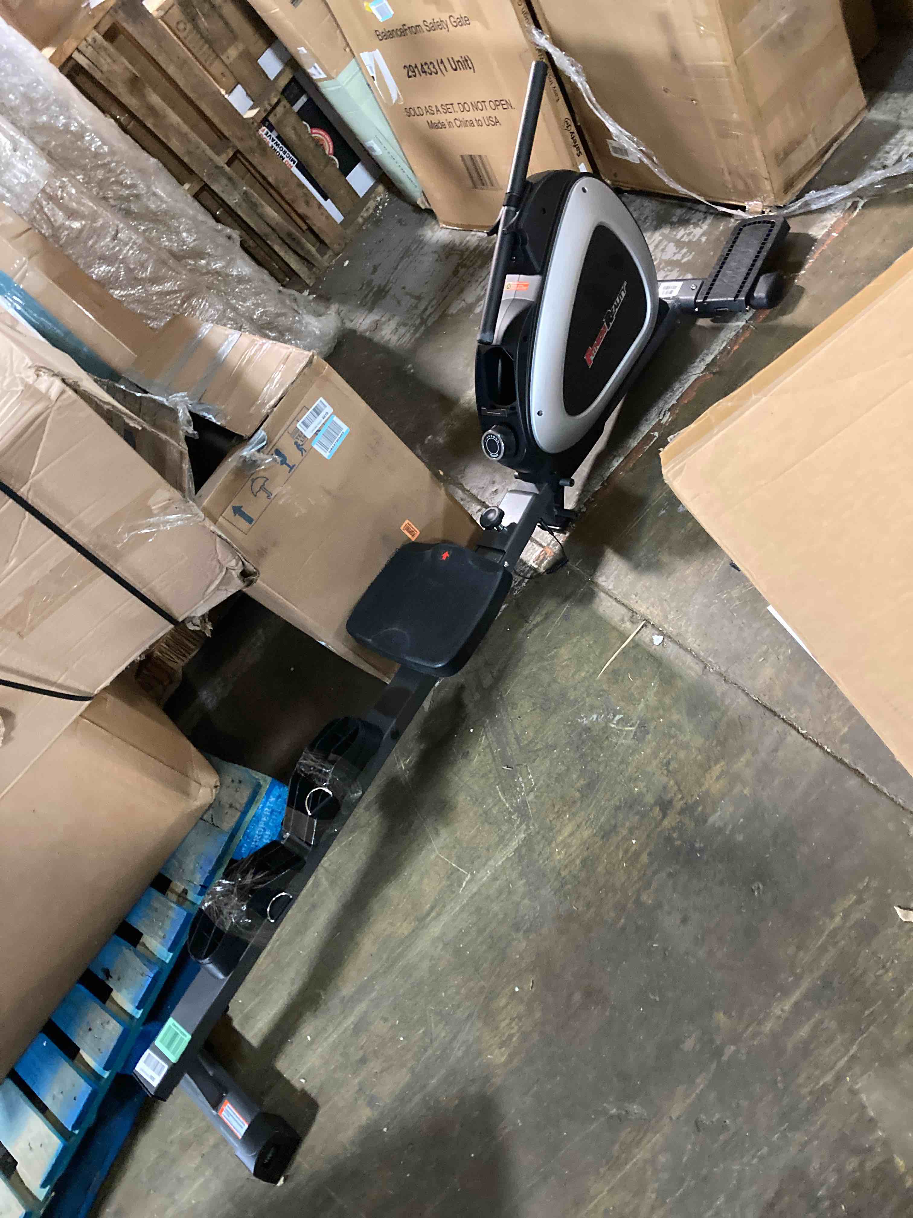 https://s3.amazonaws.com/lotting-images-prod/phillipi/RED5188793_1688145697401.jpeg