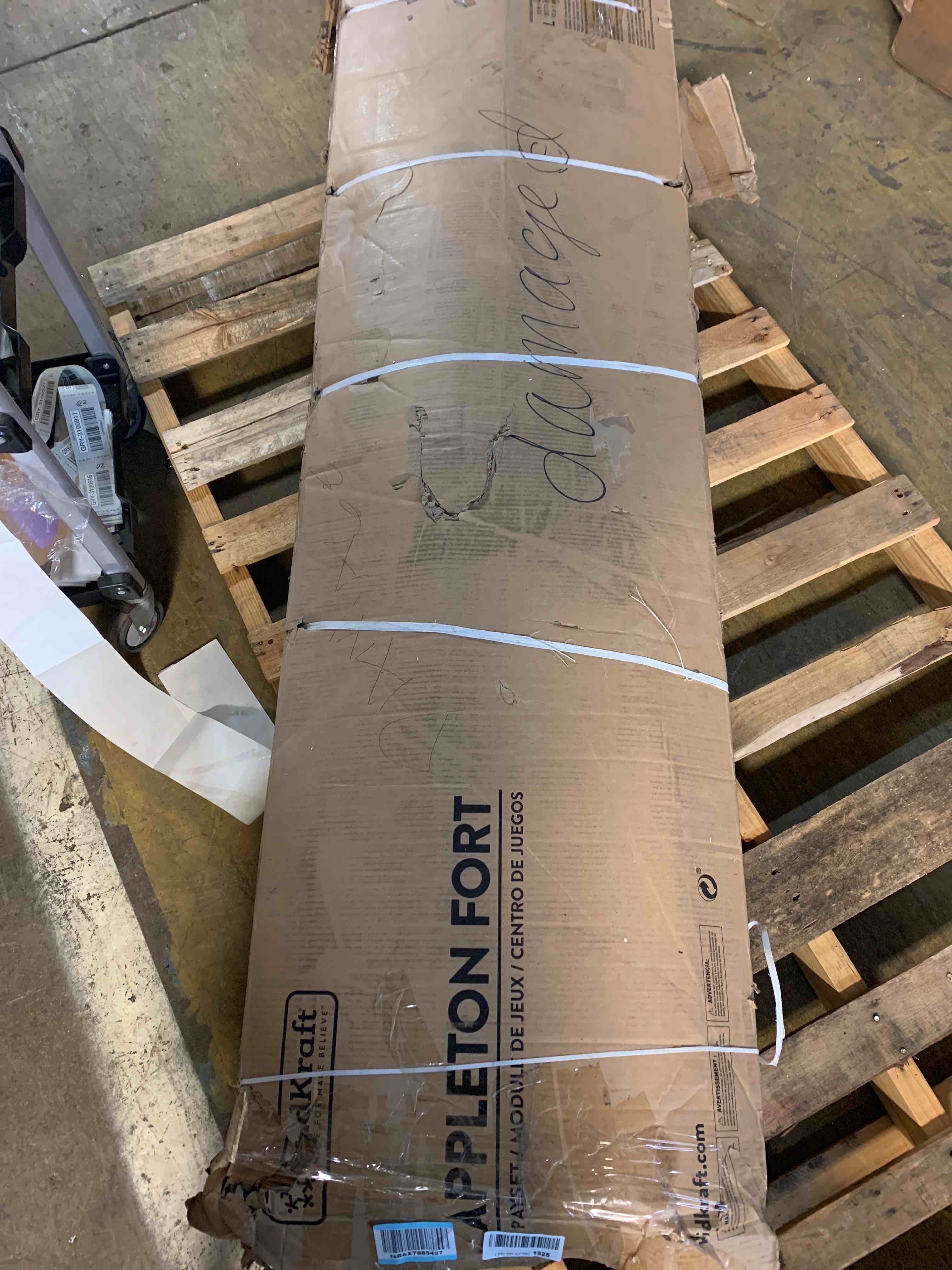 https://s3.amazonaws.com/lotting-images-prod/phillipi/RED5189644_1689101558913.jpeg