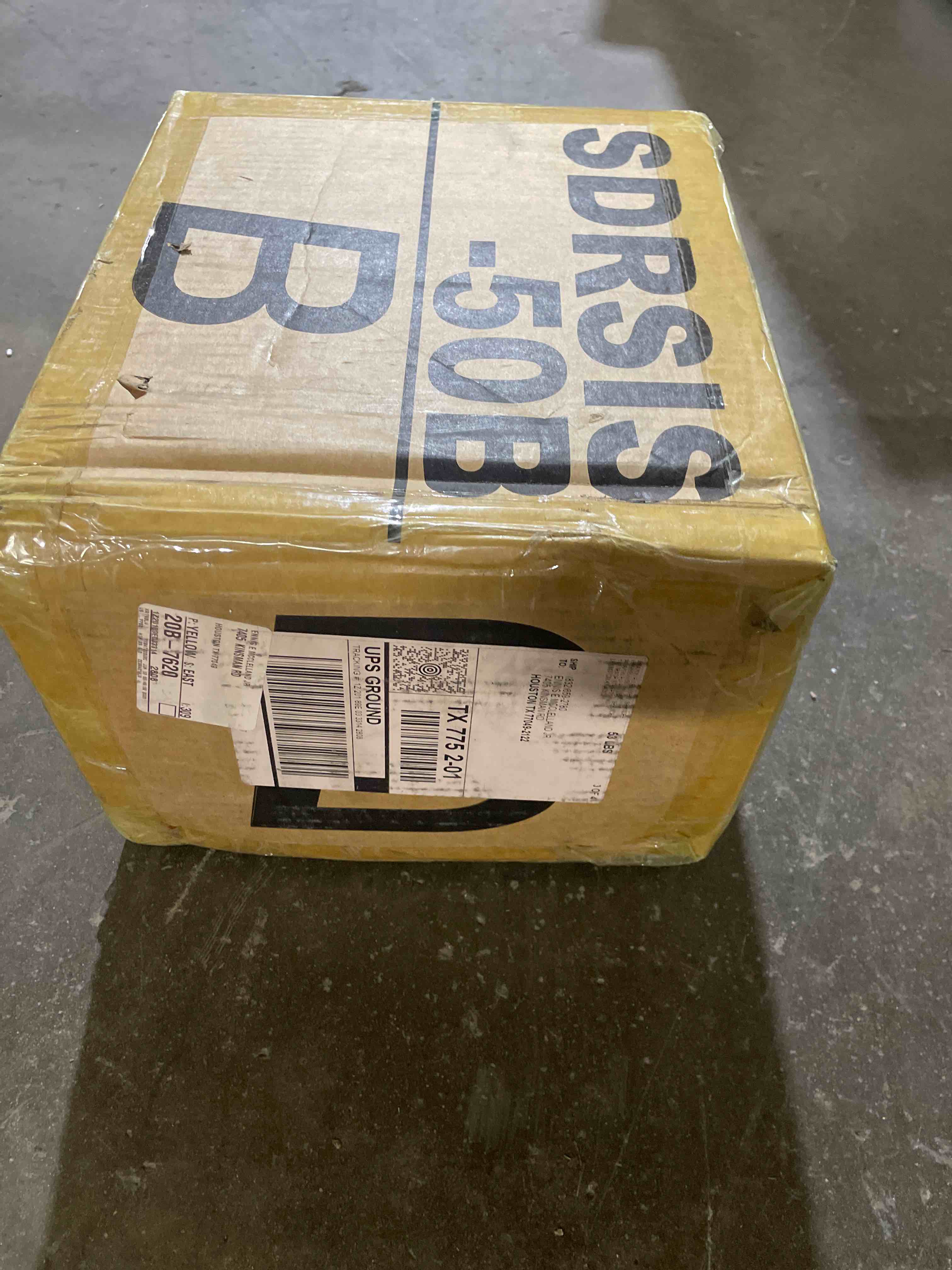 https://s3.amazonaws.com/lotting-images-prod/phillipi/RED5189908_1689621955459.jpeg