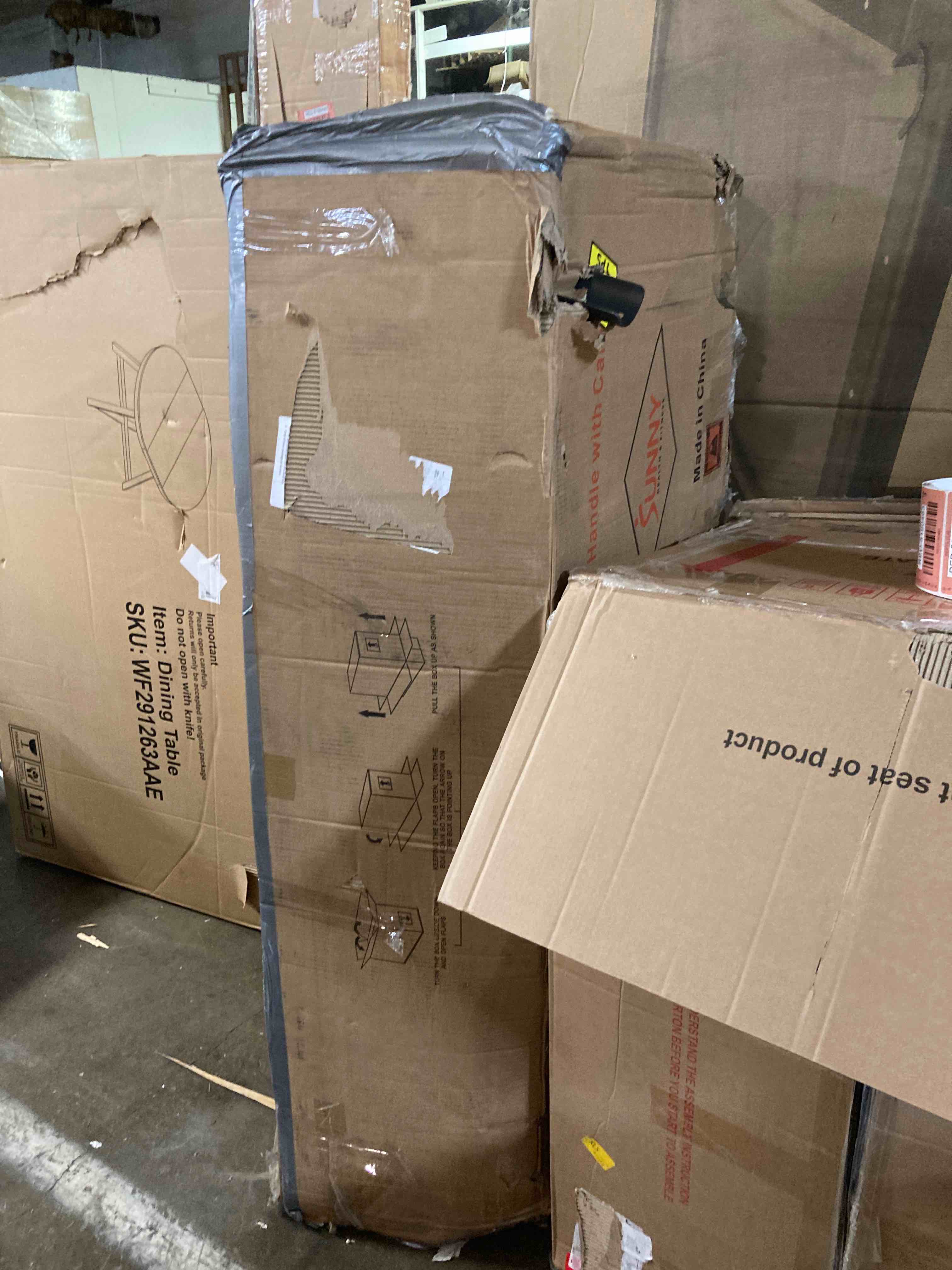 https://s3.amazonaws.com/lotting-images-prod/phillipi/RED5190460_1688153442009.jpeg