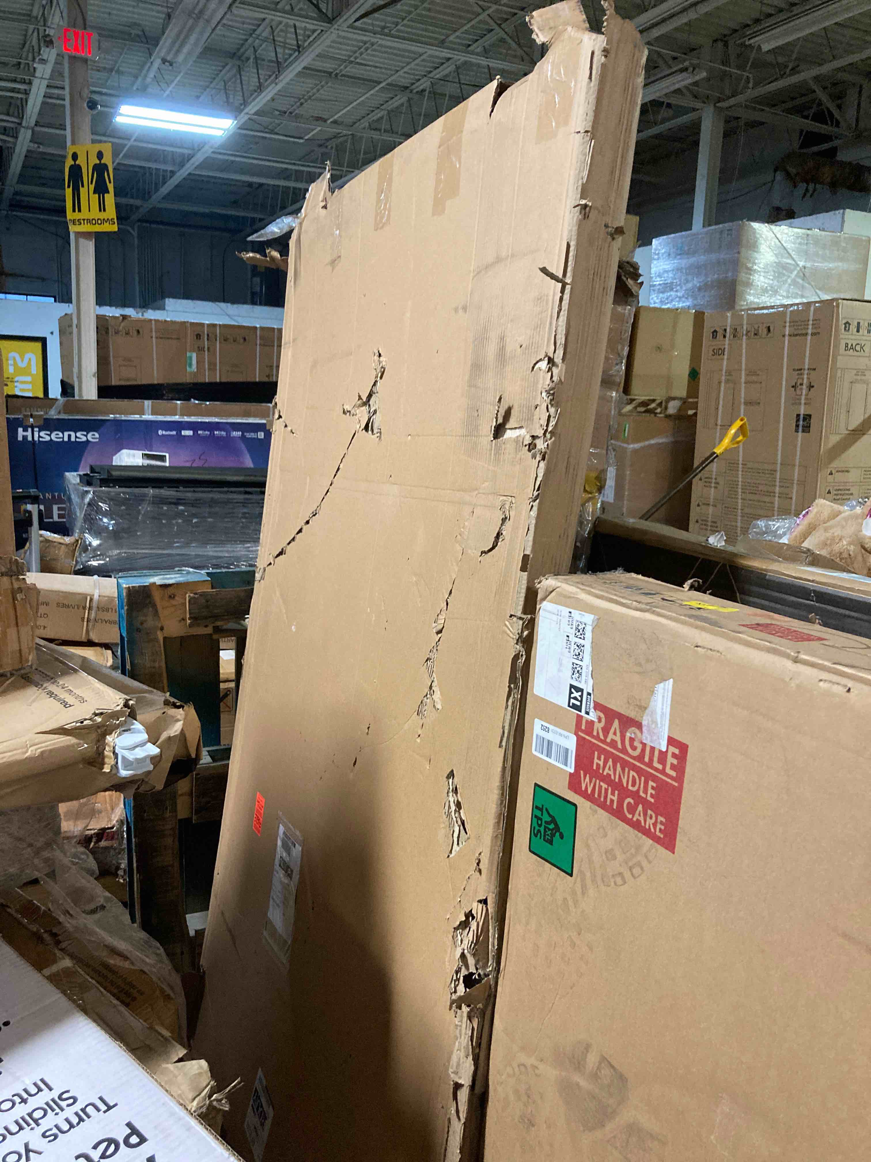 https://s3.amazonaws.com/lotting-images-prod/phillipi/RED5190472_1688155178561.jpeg