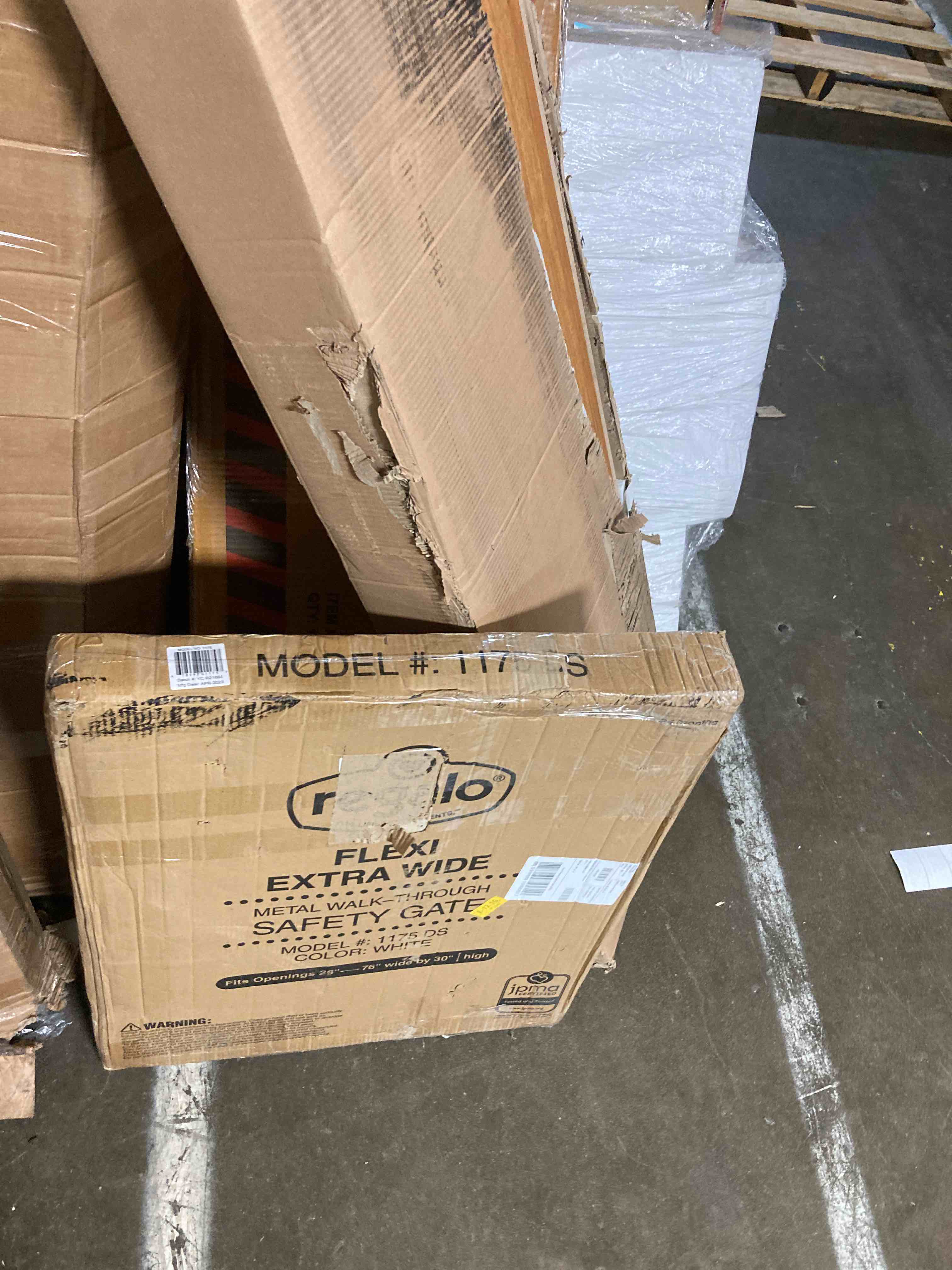 https://s3.amazonaws.com/lotting-images-prod/phillipi/RED5190492_1688158747629.jpeg