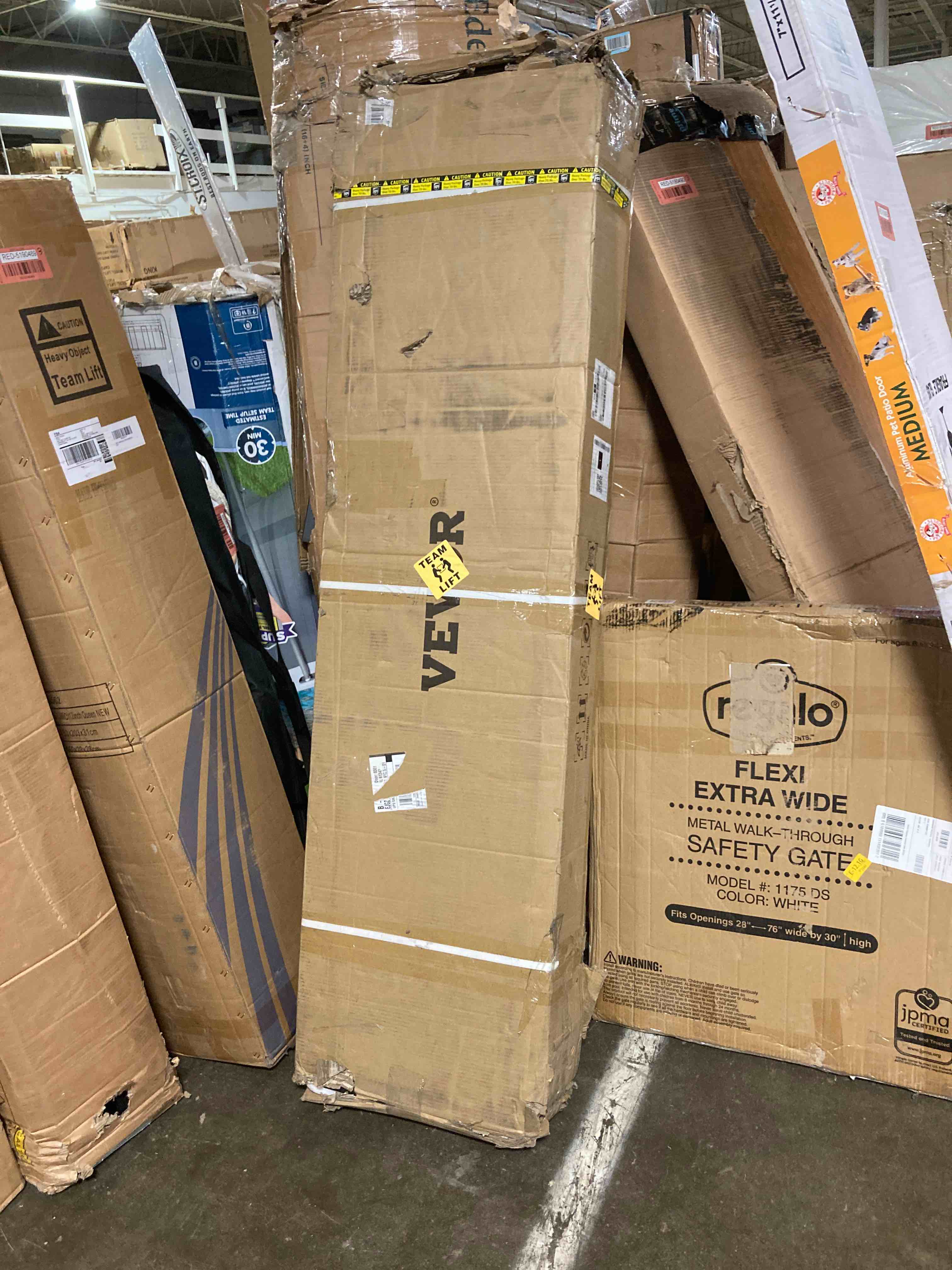 https://s3.amazonaws.com/lotting-images-prod/phillipi/RED5190494_1688158959598.jpeg