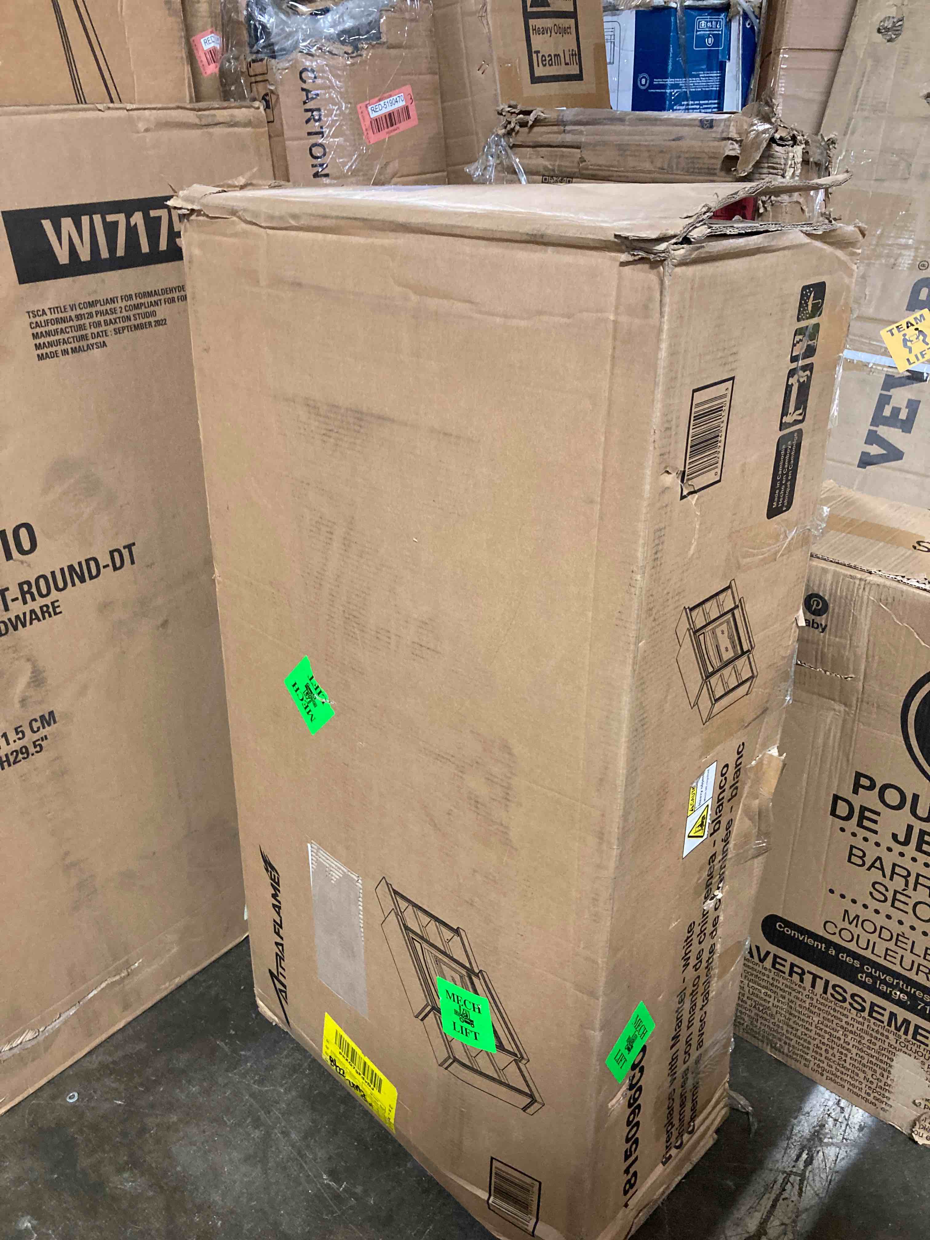 https://s3.amazonaws.com/lotting-images-prod/phillipi/RED5190499_1688159509912.jpeg