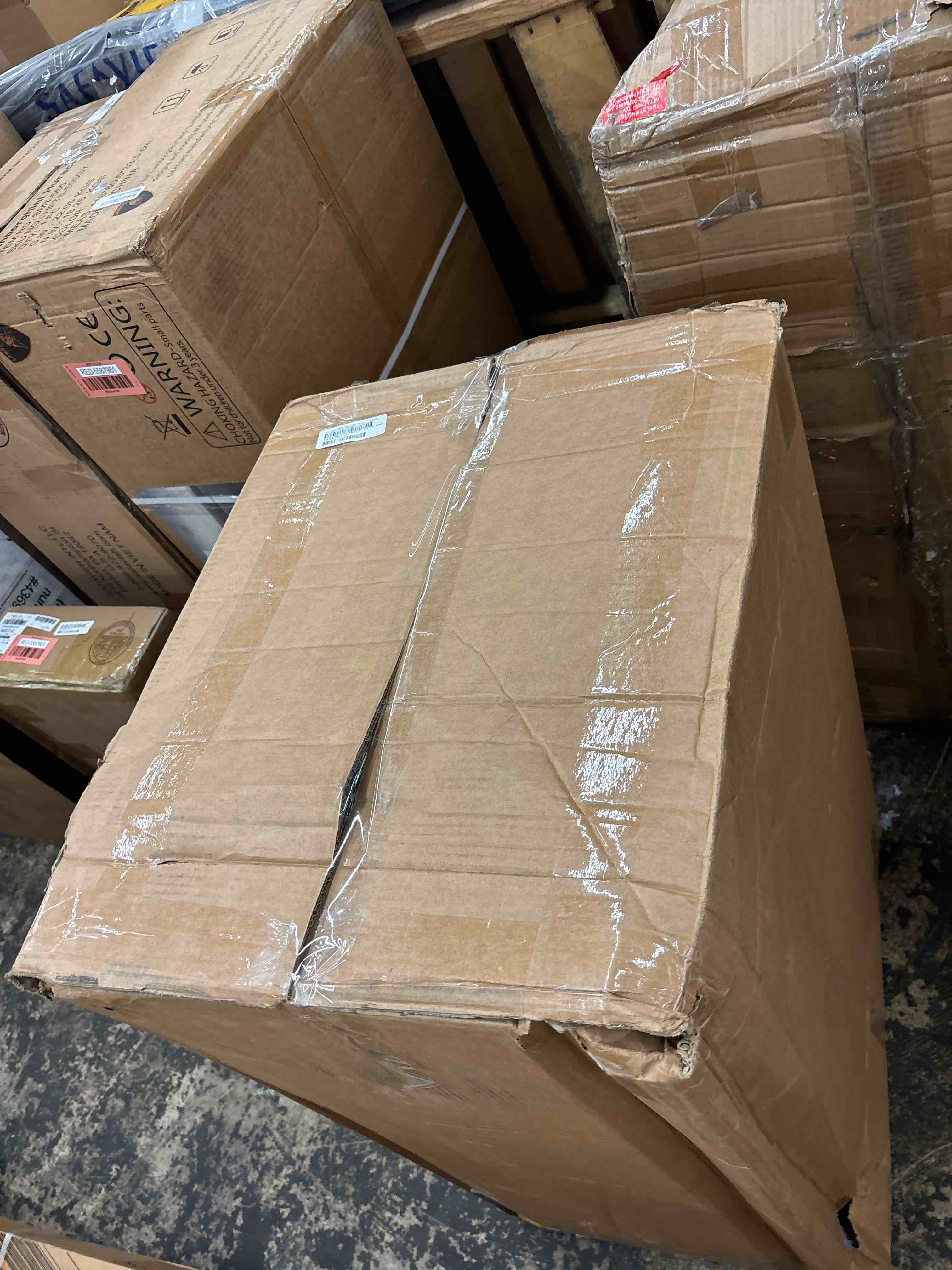 https://s3.amazonaws.com/lotting-images-prod/phillipi/RED5587985_1728669678646.jpeg