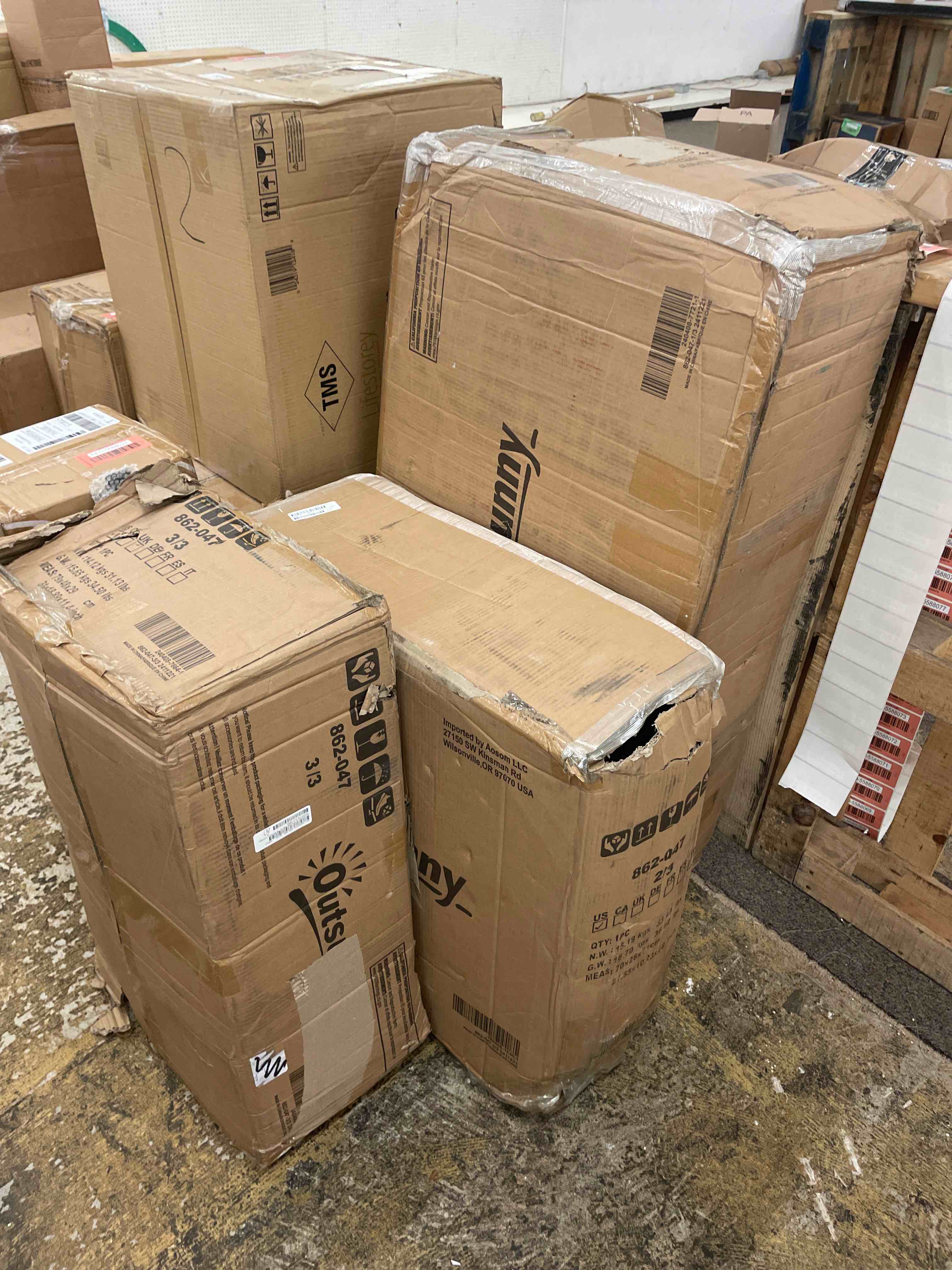 https://s3.amazonaws.com/lotting-images-prod/phillipi/RED5588038_1728960056488.jpeg