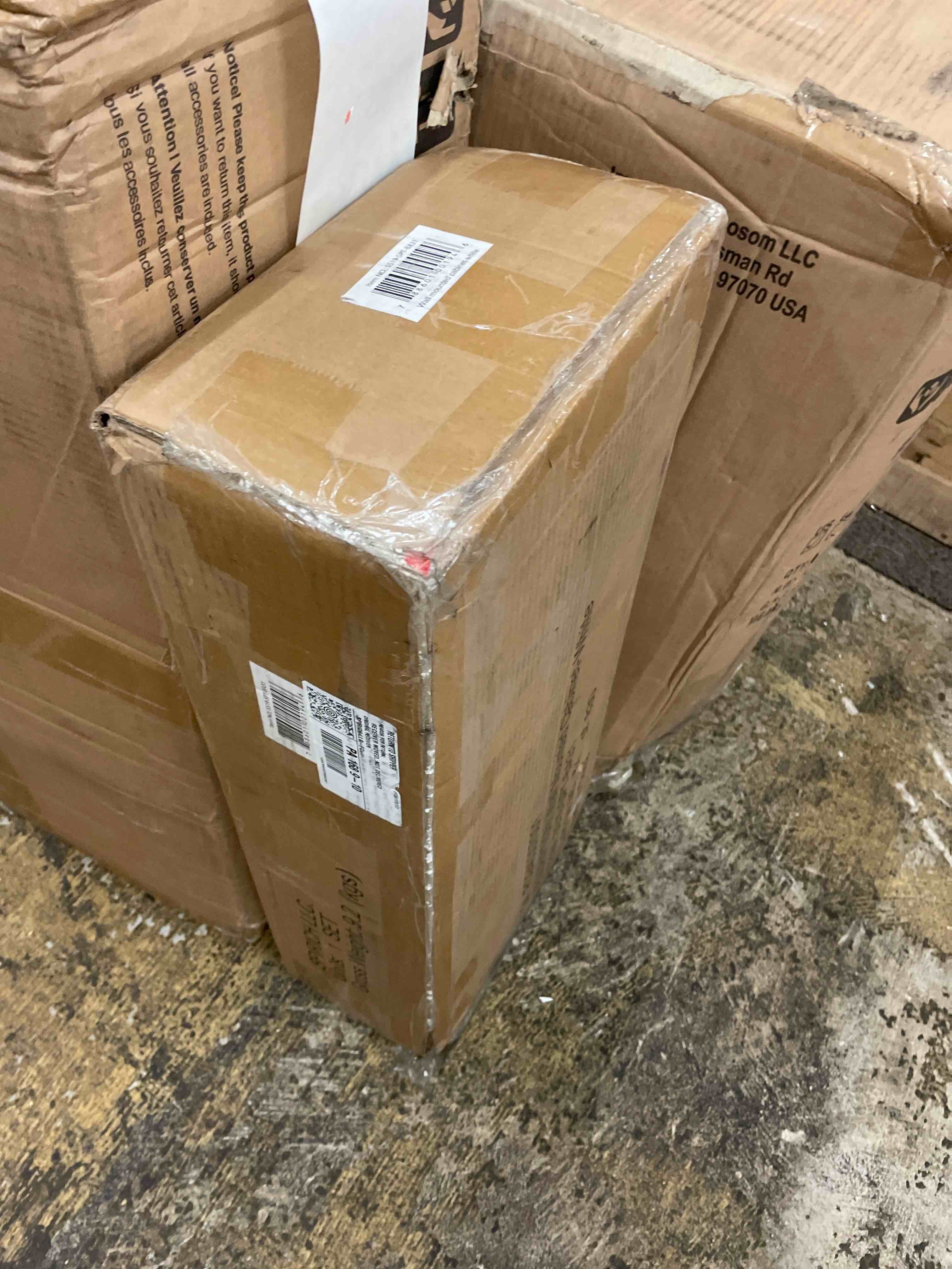 https://s3.amazonaws.com/lotting-images-prod/phillipi/RED5588039_1728960216552.jpeg