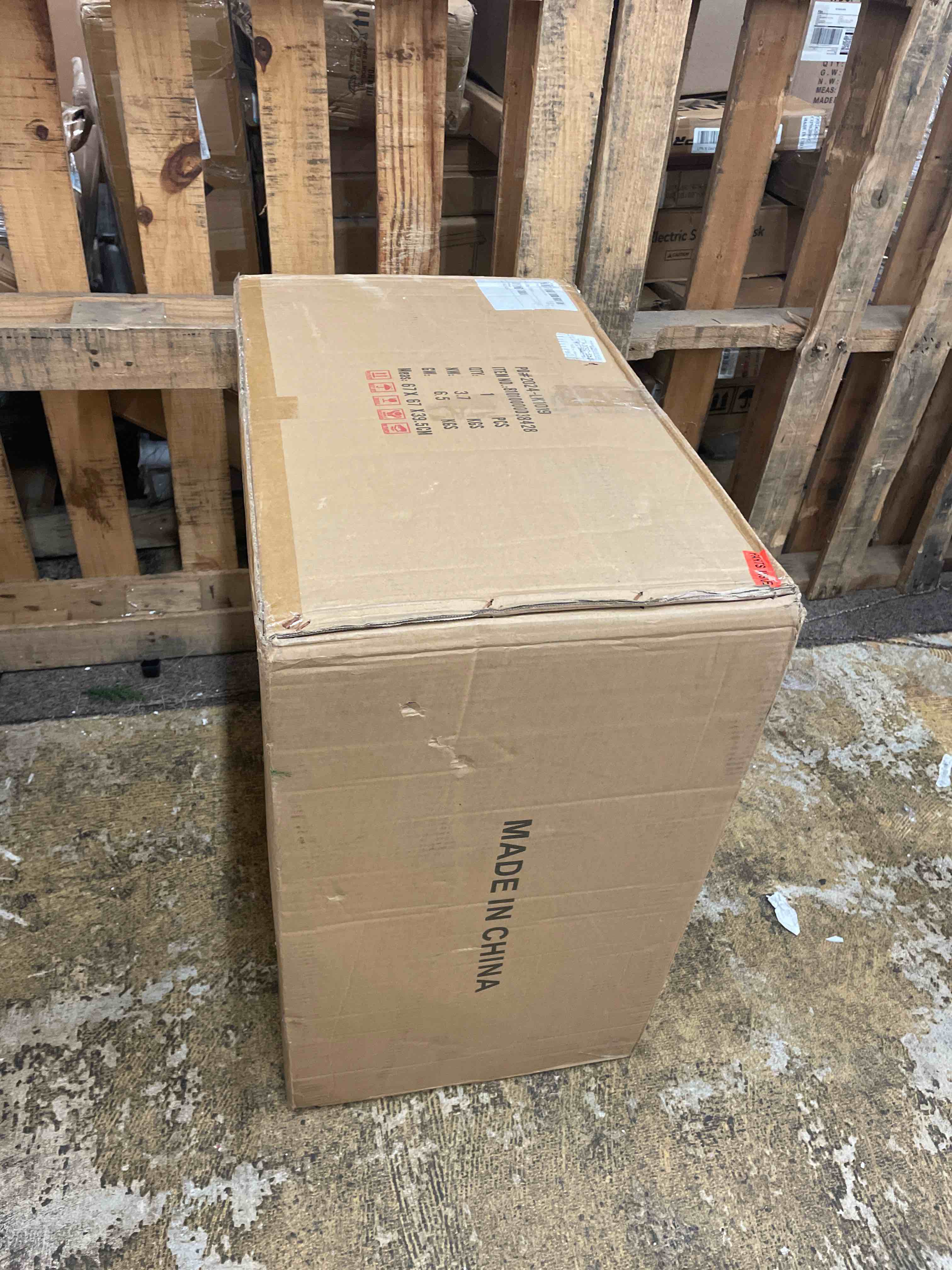 https://s3.amazonaws.com/lotting-images-prod/phillipi/RED5588049_1729179752961.jpeg