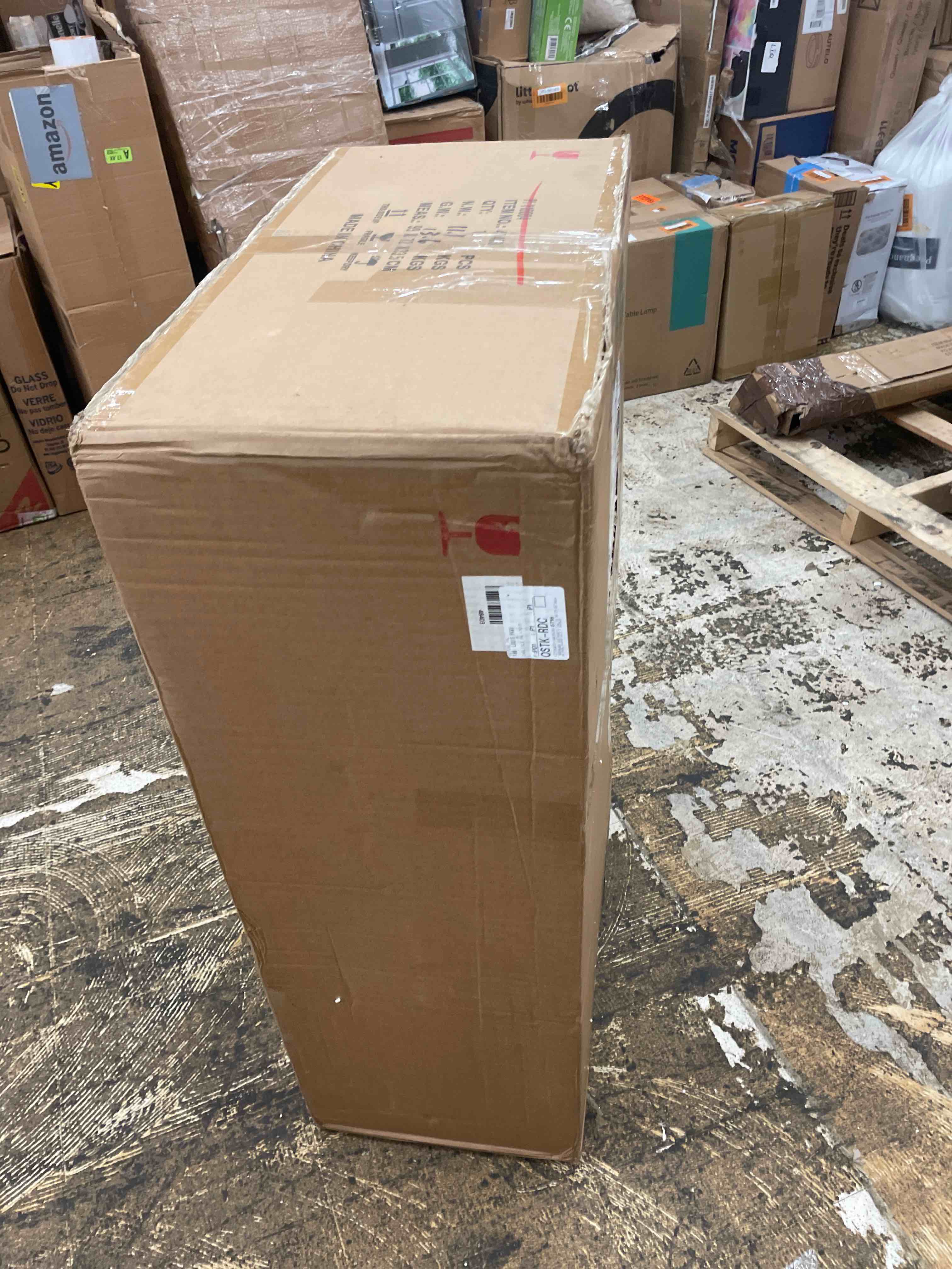 https://s3.amazonaws.com/lotting-images-prod/phillipi/RED5588062_1729184489472.jpeg