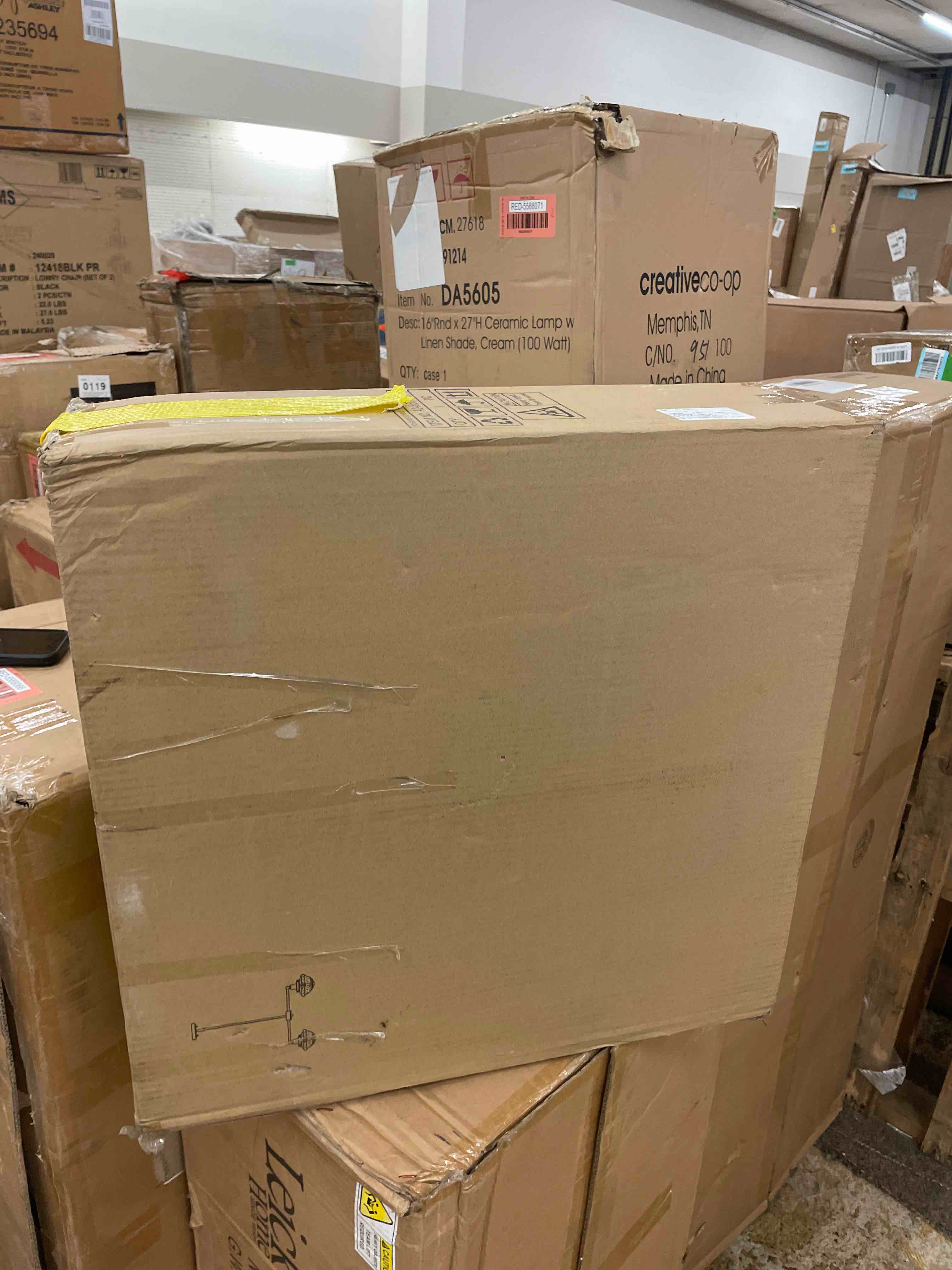 https://s3.amazonaws.com/lotting-images-prod/phillipi/RED5588072_1729186364809.jpeg