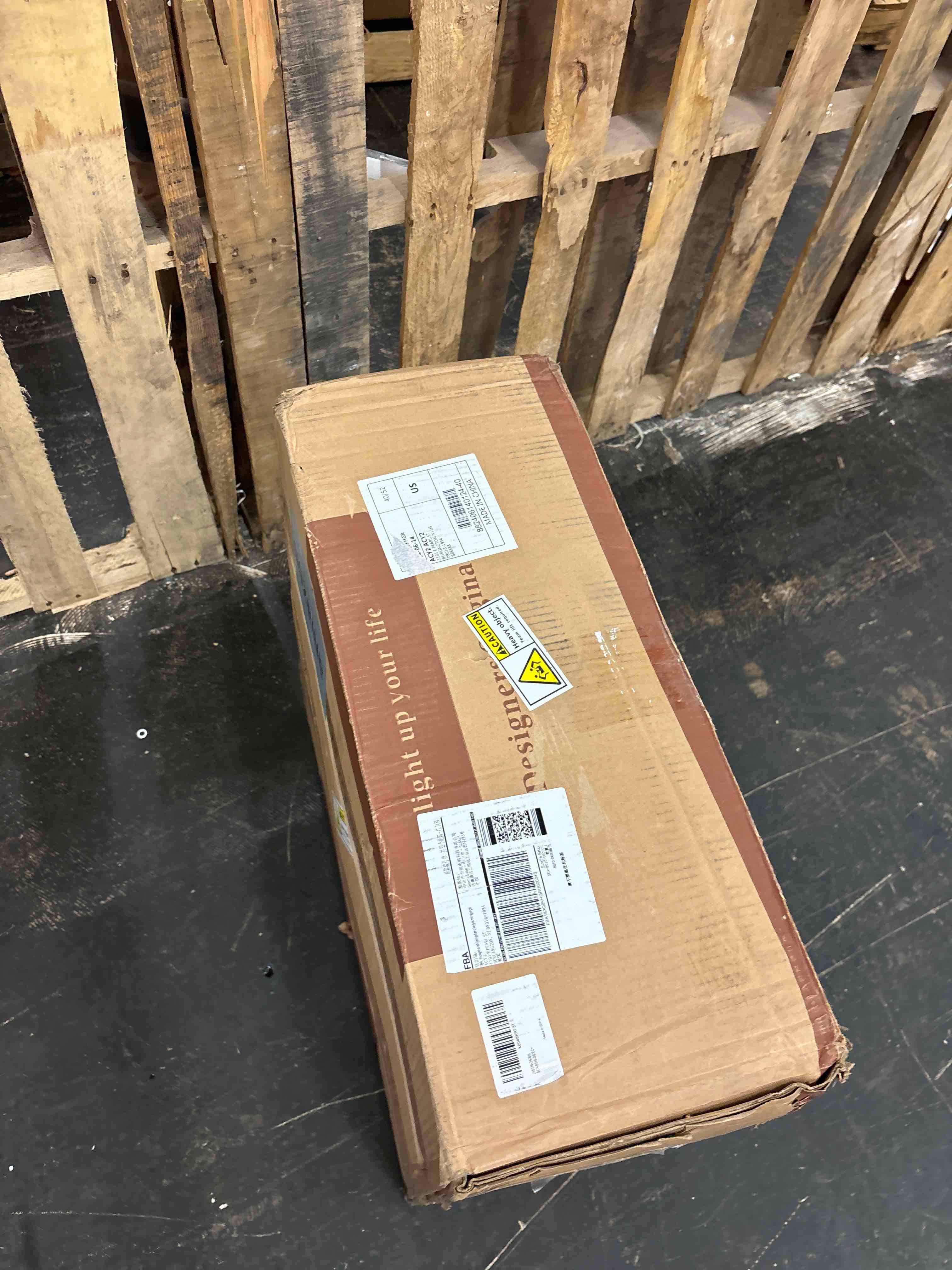 https://s3.amazonaws.com/lotting-images-prod/phillipi/RED5588247_1729532524412.jpeg