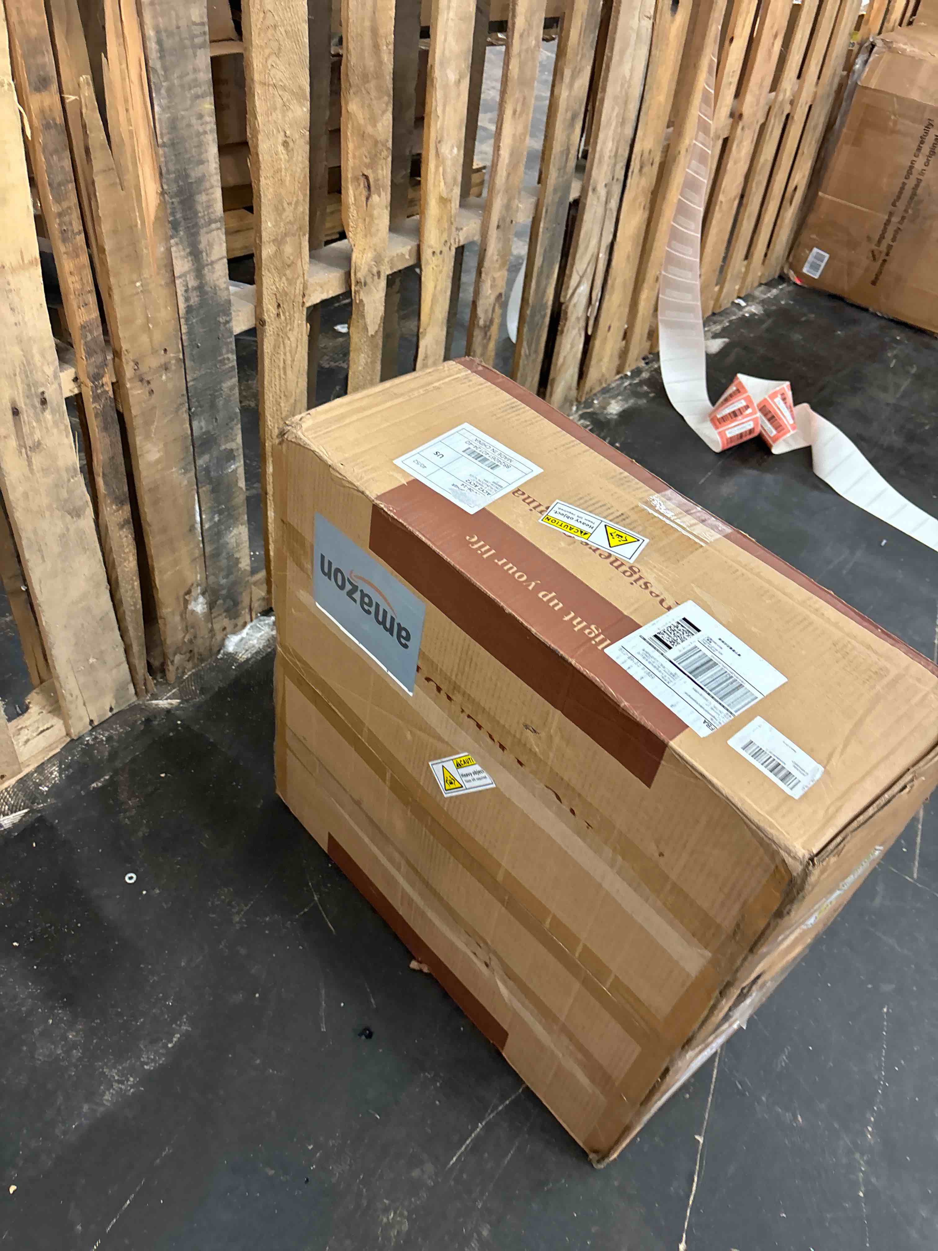 https://s3.amazonaws.com/lotting-images-prod/phillipi/RED5588247_1729532525942.jpeg