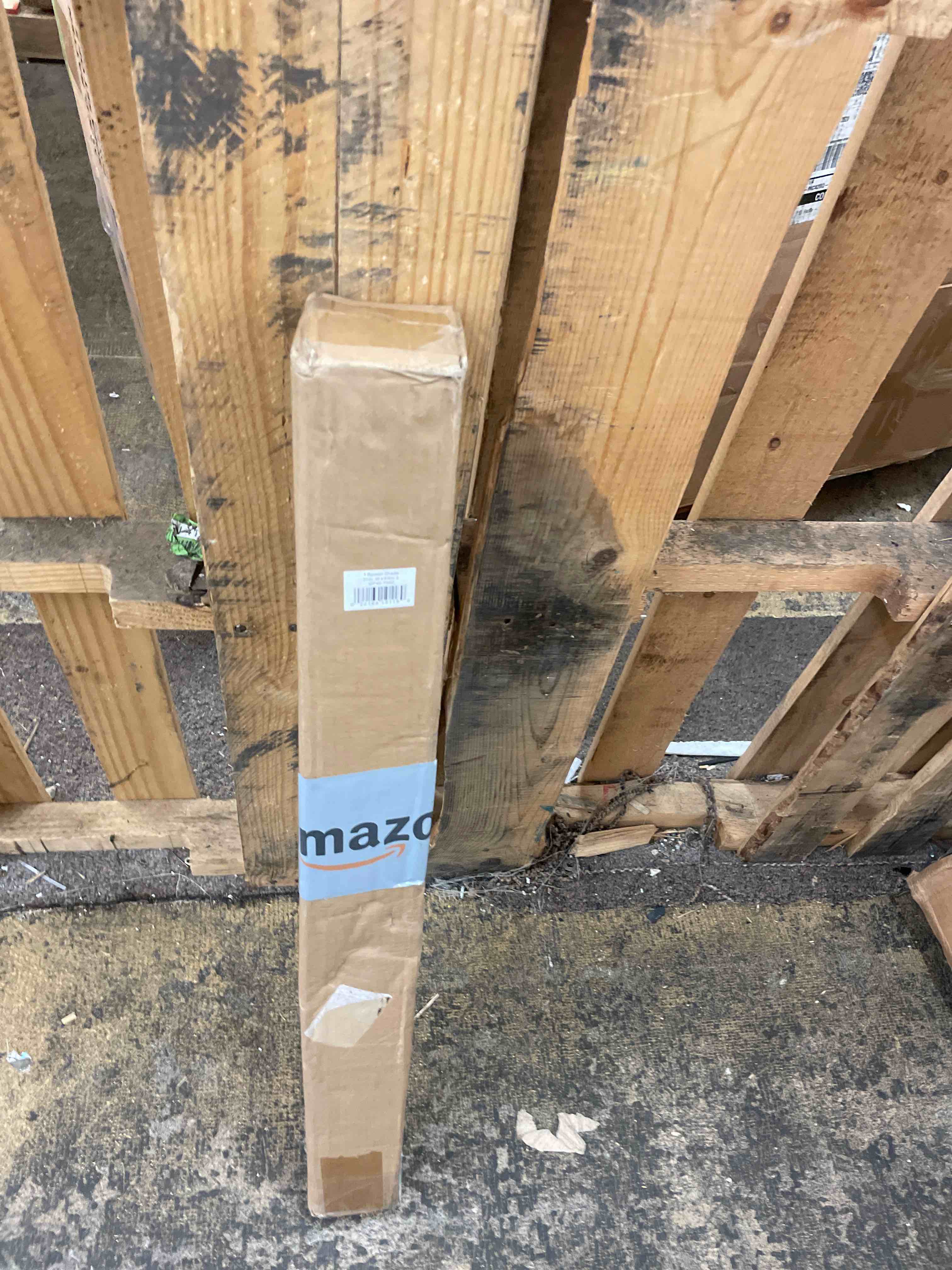 https://s3.amazonaws.com/lotting-images-prod/phillipi/RED5588336_1729658584035.jpeg