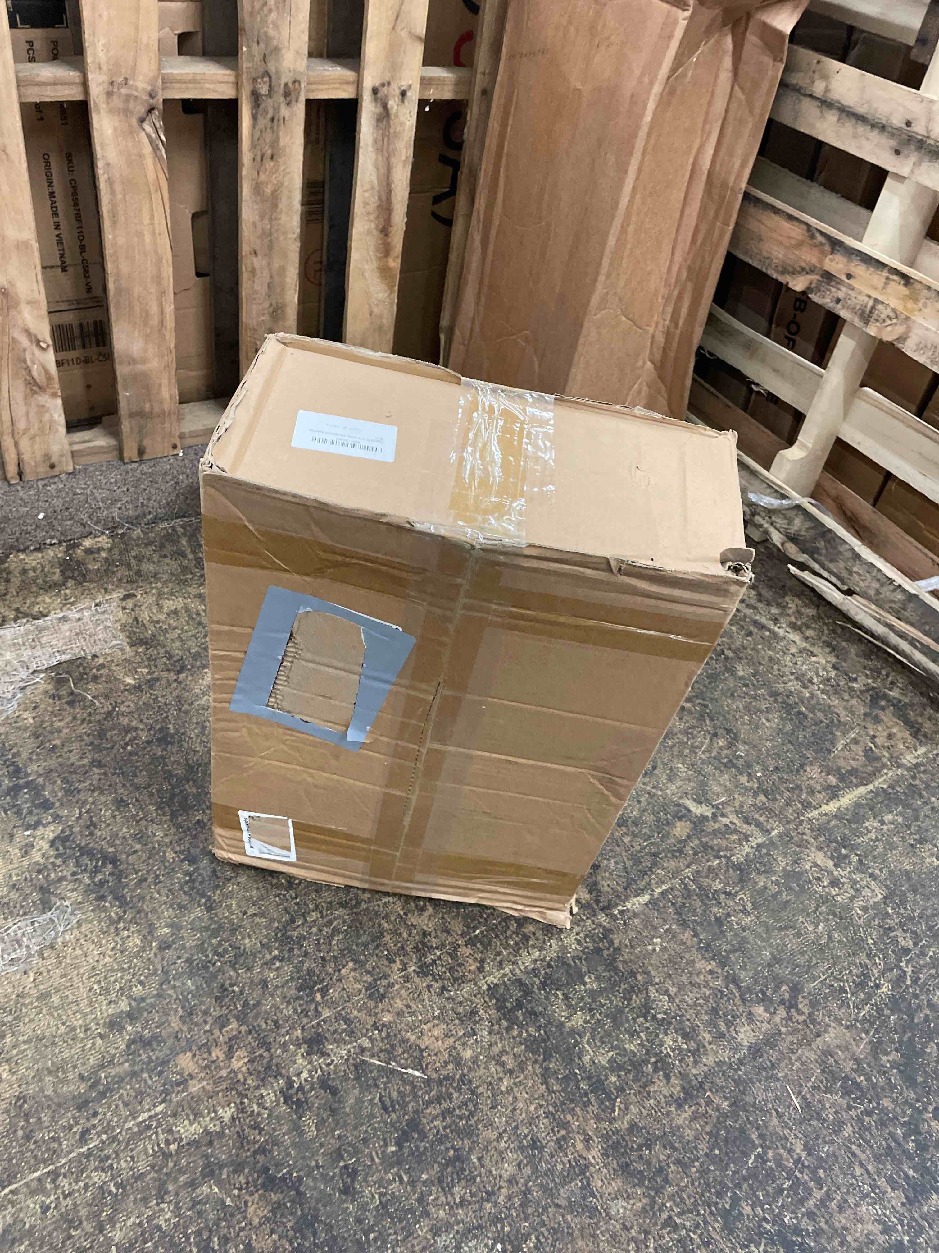 https://s3.amazonaws.com/lotting-images-prod/phillipi/RED5588412_1730395479094.jpeg