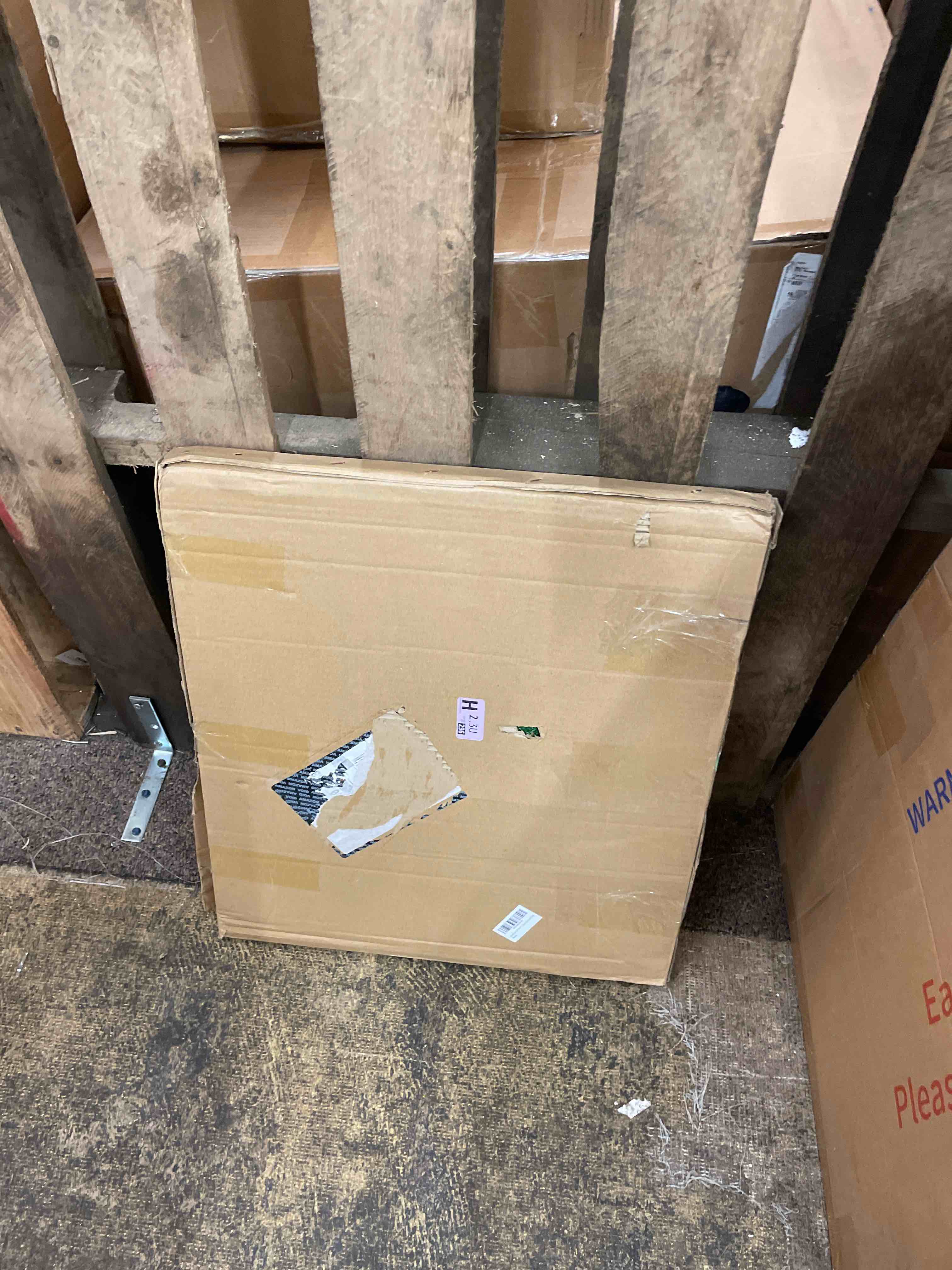 https://s3.amazonaws.com/lotting-images-prod/phillipi/RED5588440_1730399381581.jpeg