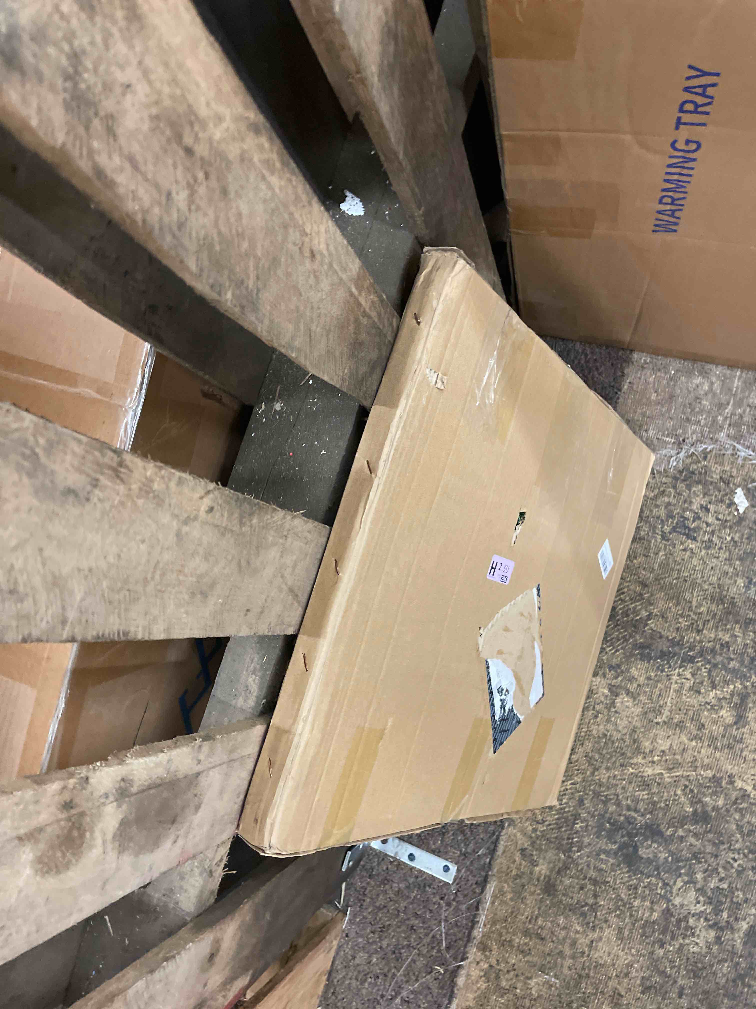 https://s3.amazonaws.com/lotting-images-prod/phillipi/RED5588440_1730399383374.jpeg