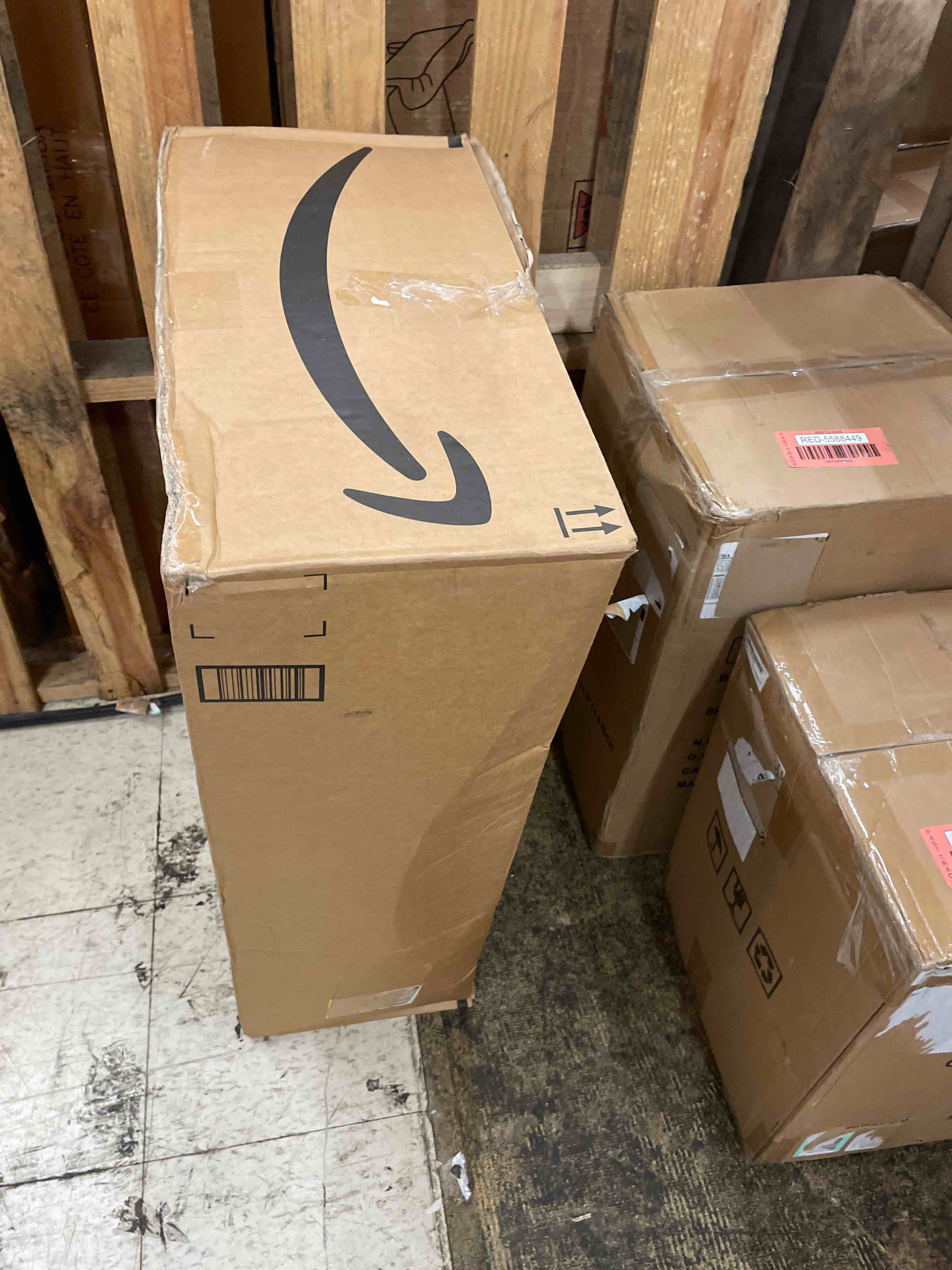 https://s3.amazonaws.com/lotting-images-prod/phillipi/RED5588451_1730405267229.jpeg