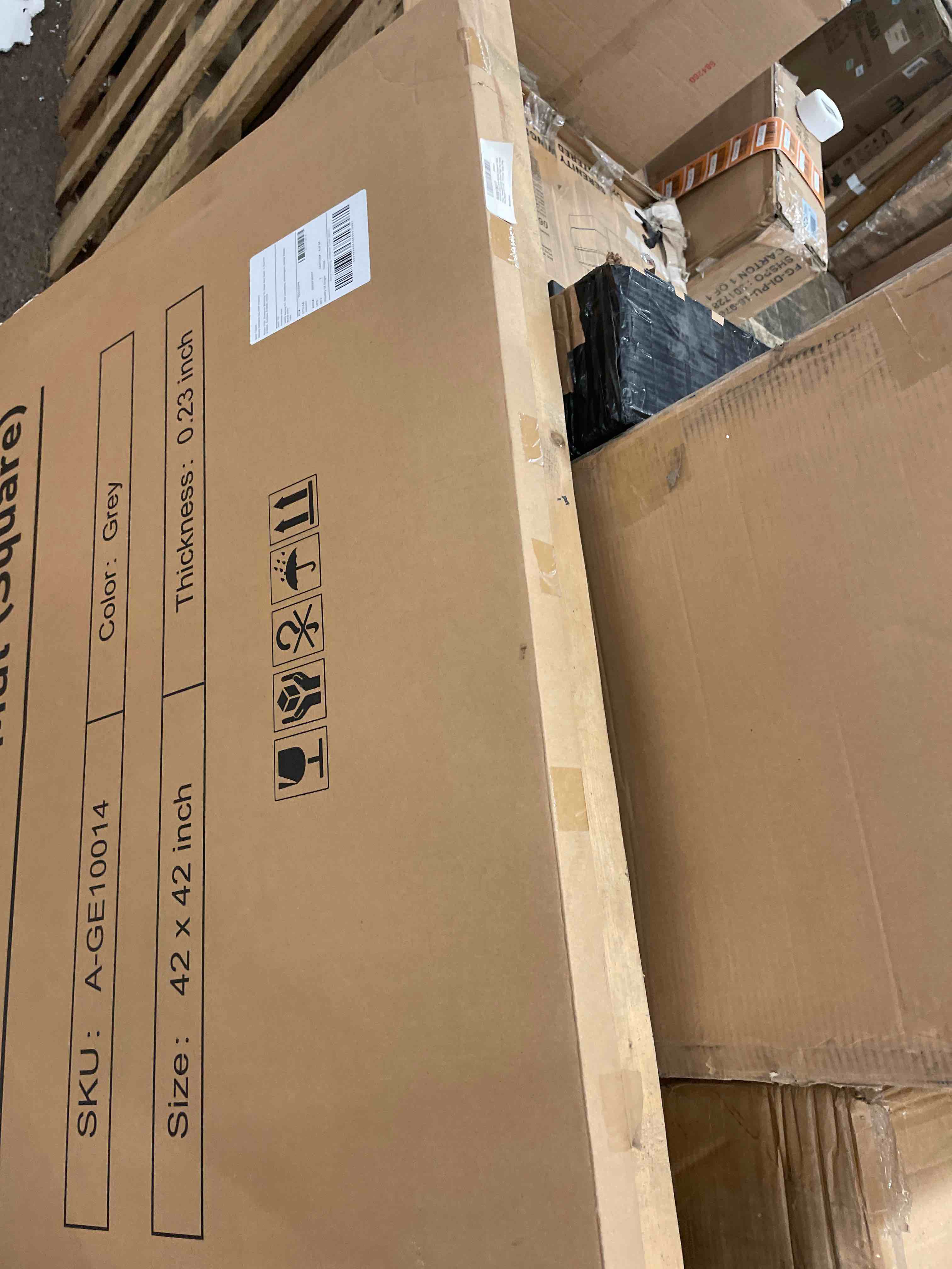 https://s3.amazonaws.com/lotting-images-prod/phillipi/RED5588468_1730406992989.jpeg