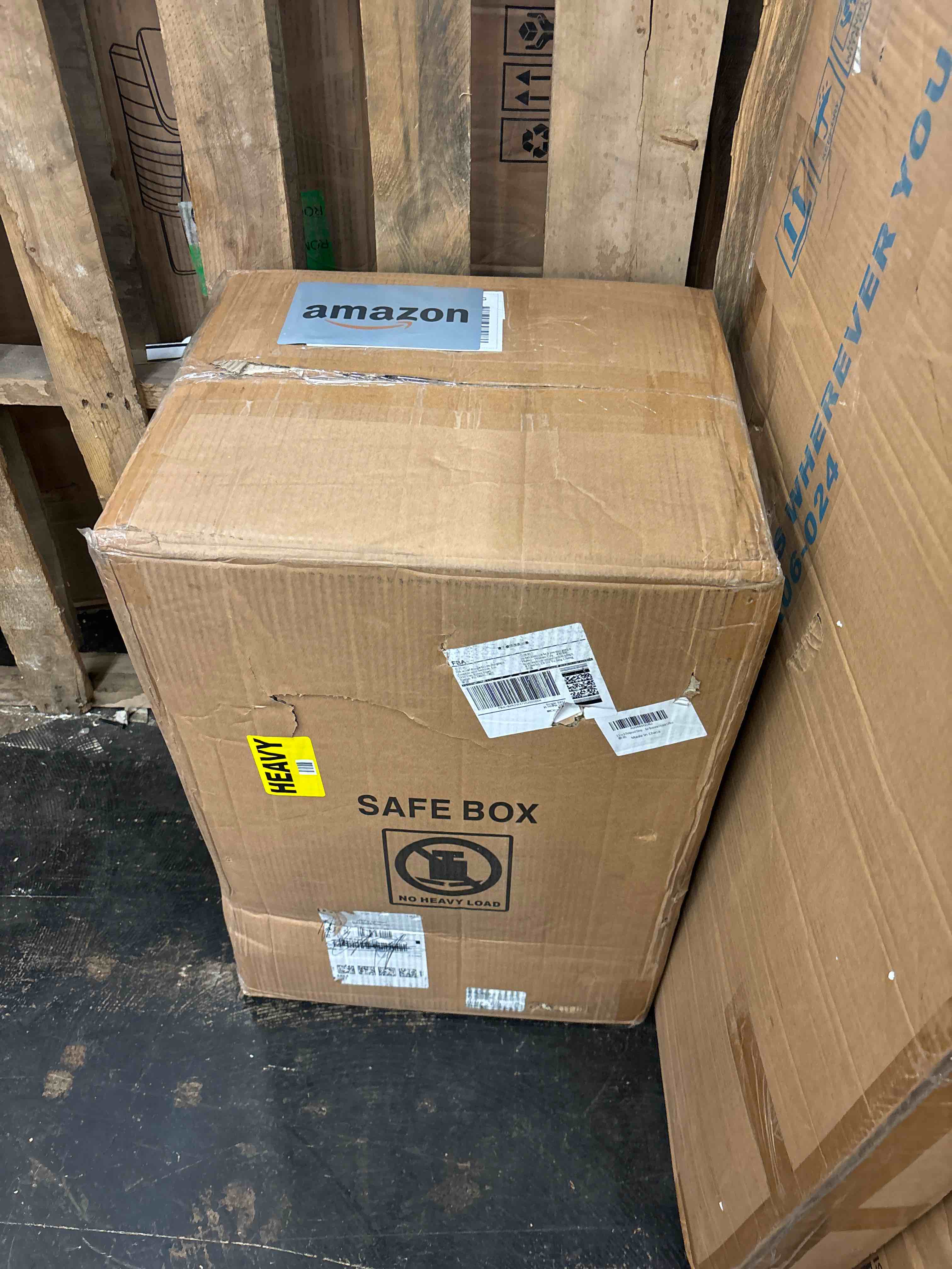 https://s3.amazonaws.com/lotting-images-prod/phillipi/RED5588617_1731061284262.jpeg
