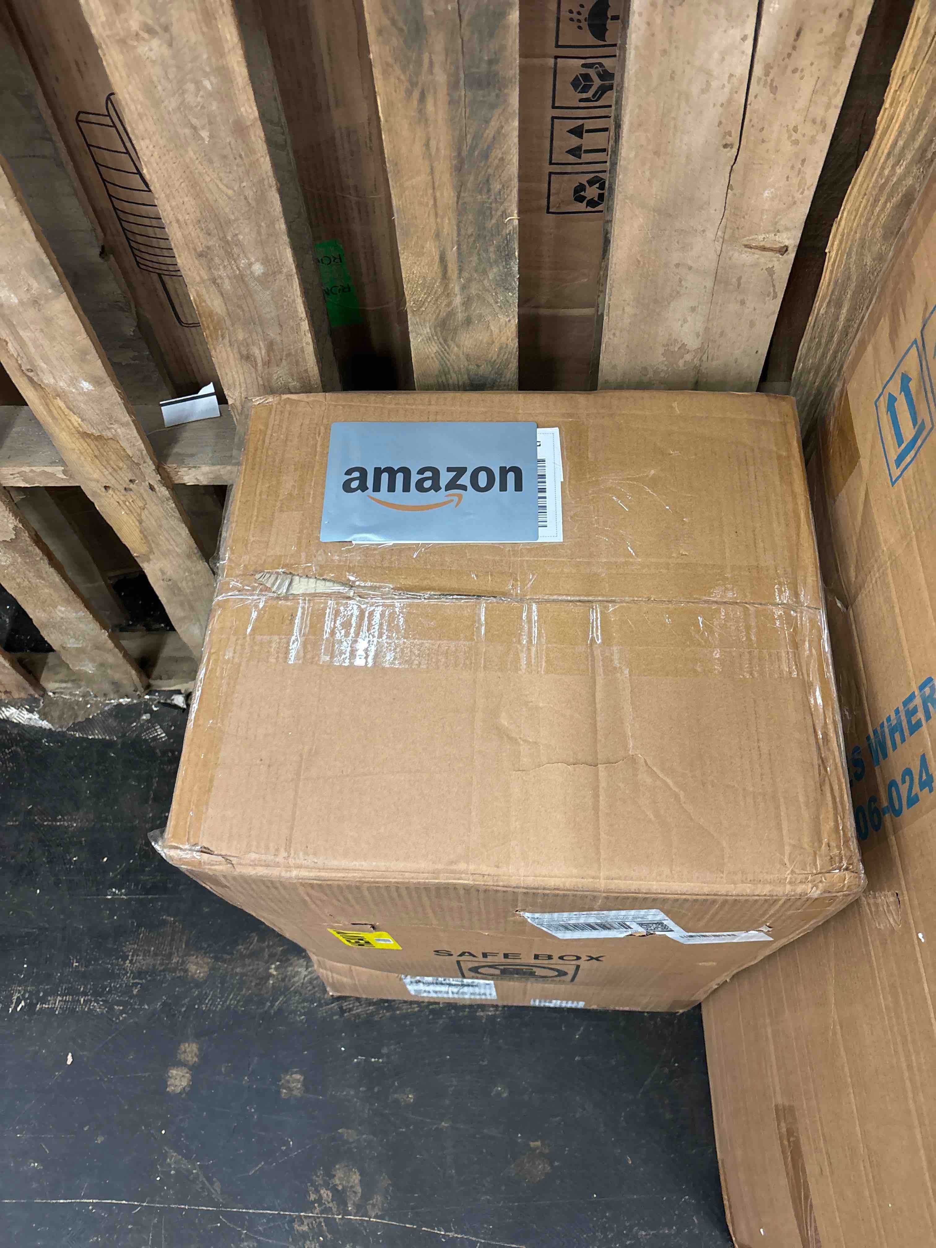 https://s3.amazonaws.com/lotting-images-prod/phillipi/RED5588617_1731061285876.jpeg
