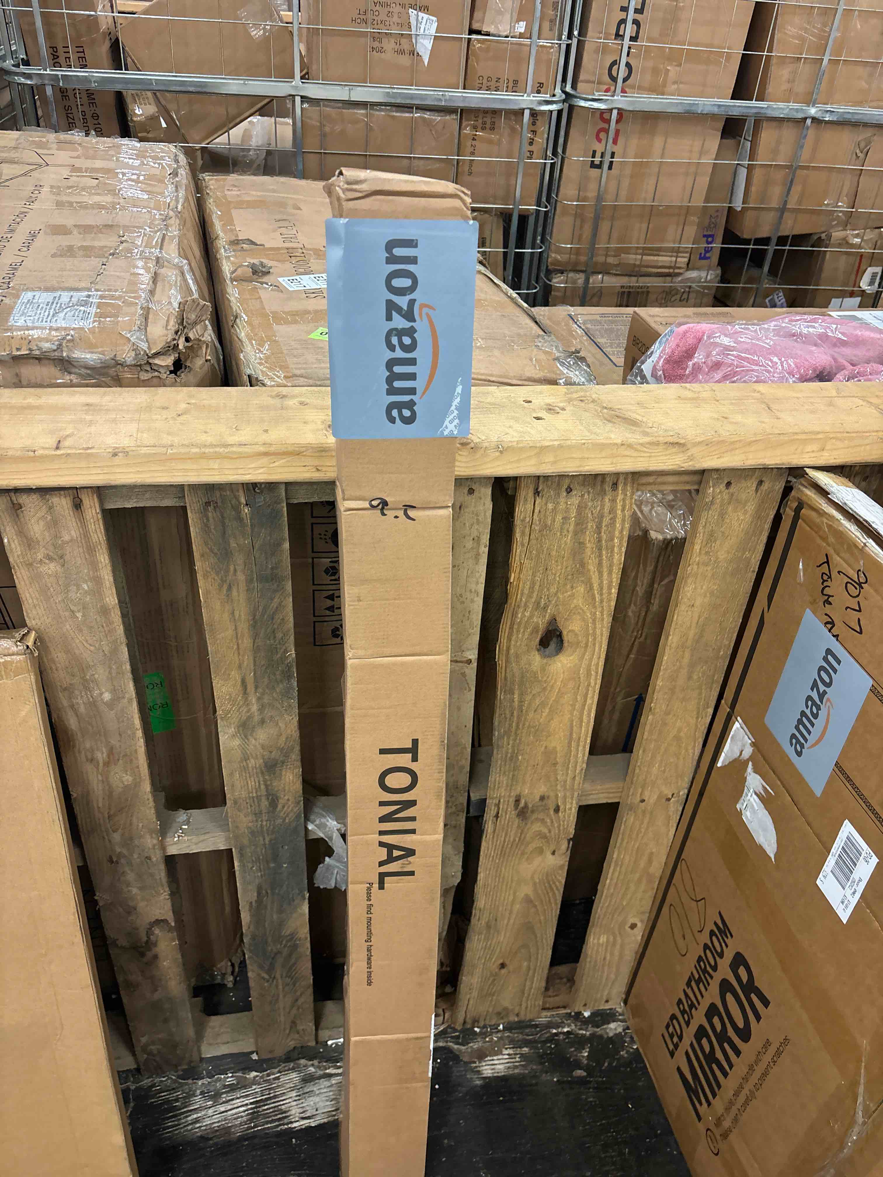 https://s3.amazonaws.com/lotting-images-prod/phillipi/RED5588621_1731060929249.jpeg