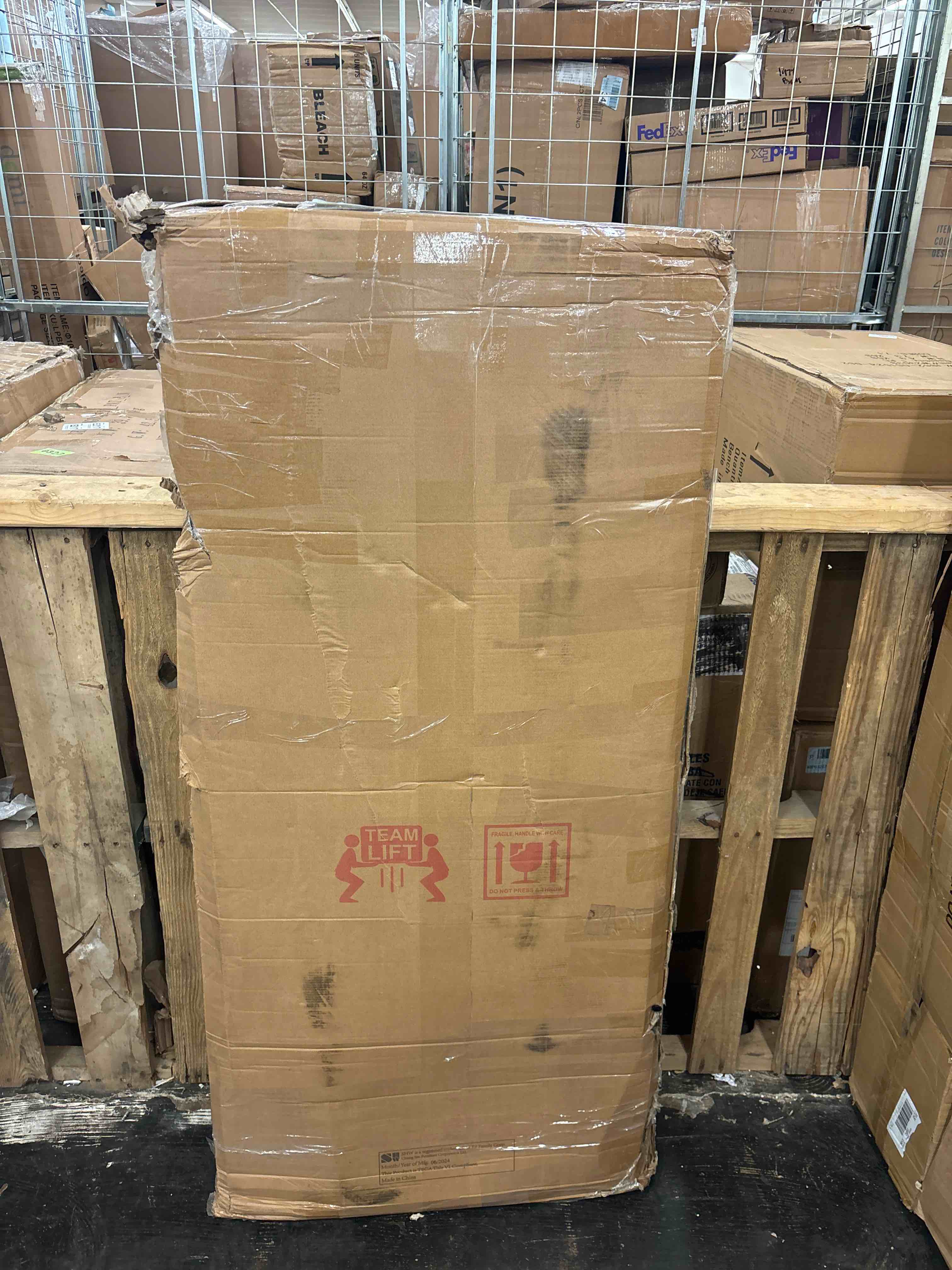 https://s3.amazonaws.com/lotting-images-prod/phillipi/RED5588638_1731059402967.jpeg
