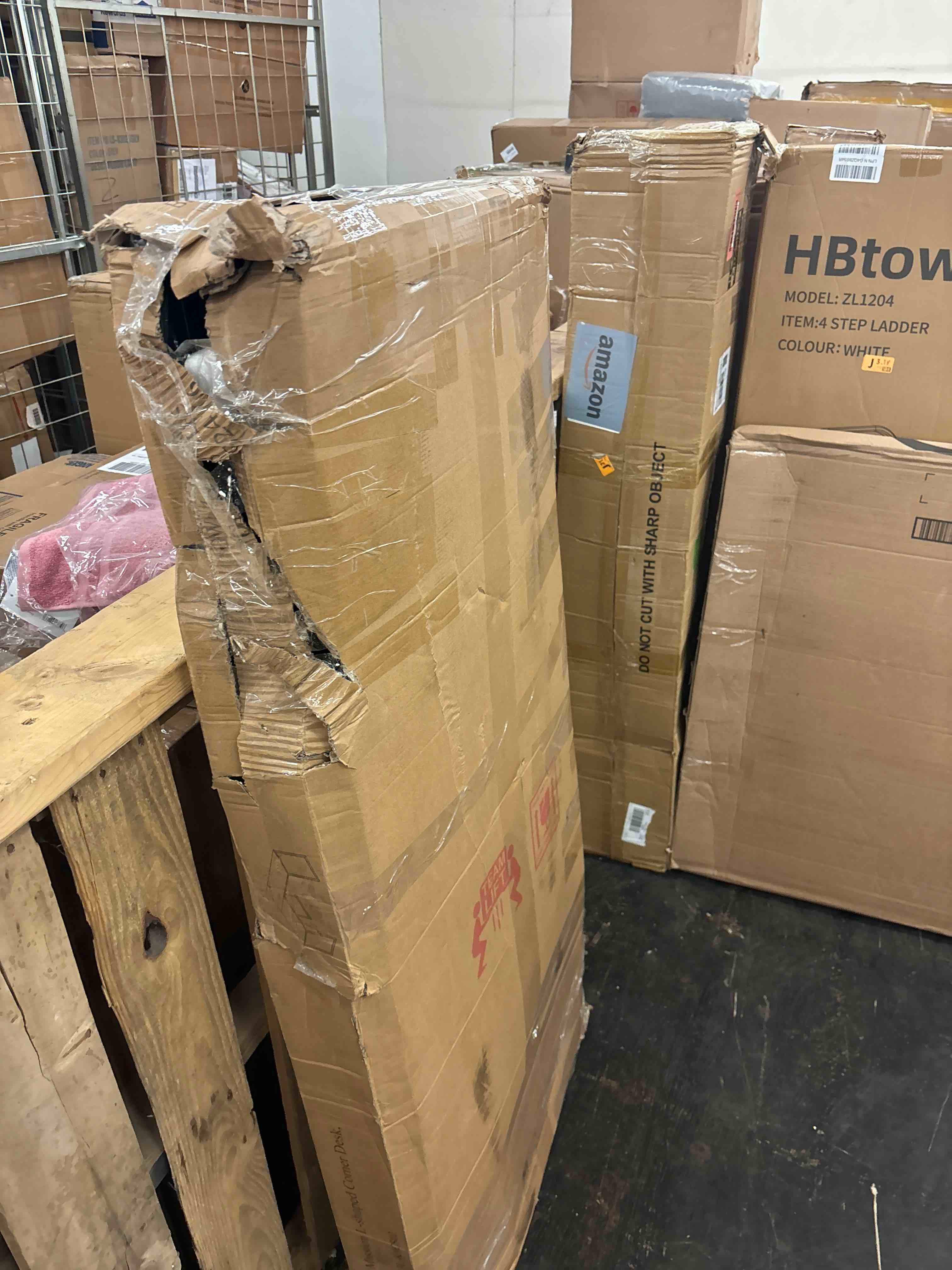 https://s3.amazonaws.com/lotting-images-prod/phillipi/RED5588638_1731059406097.jpeg