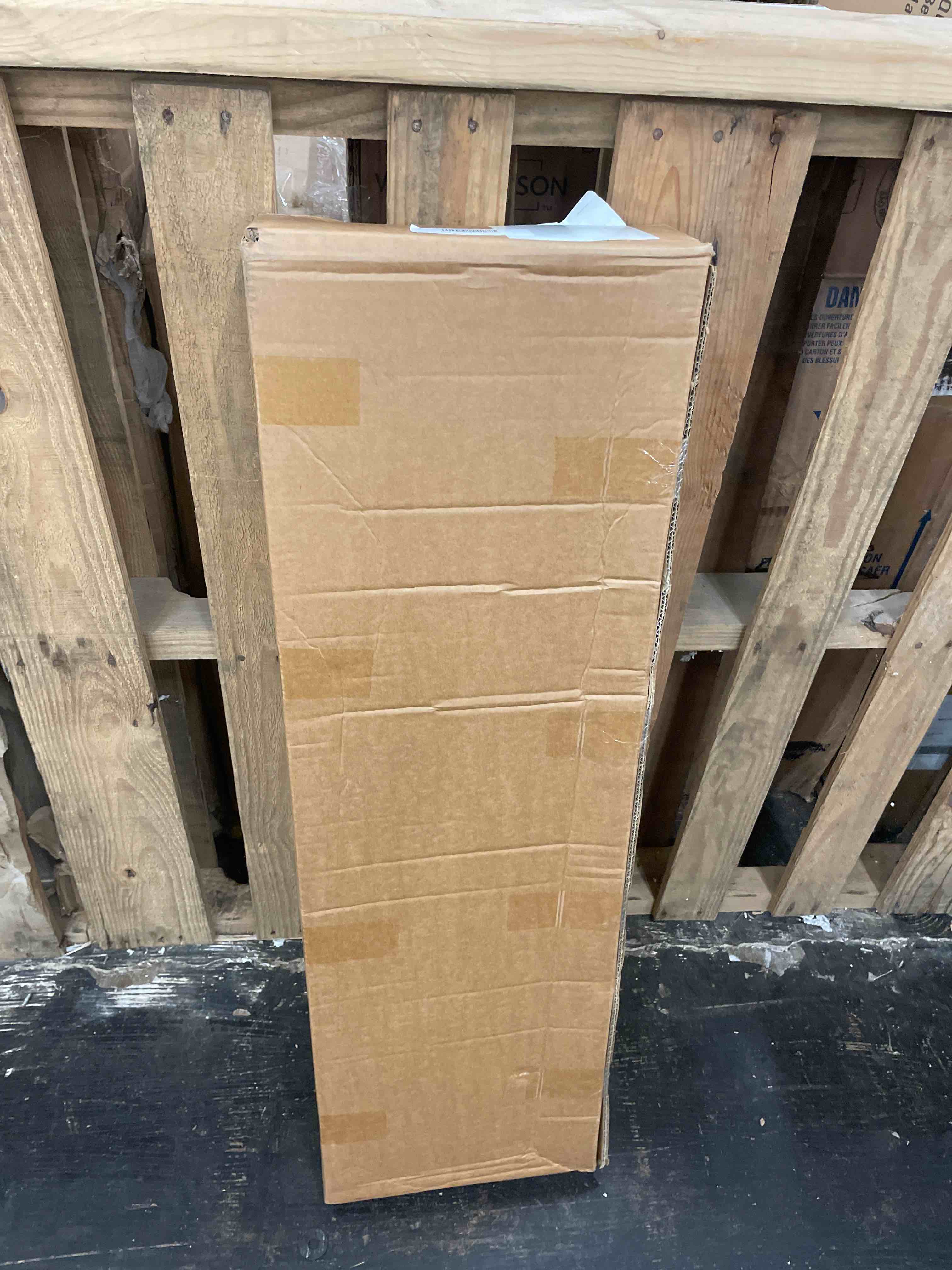 https://s3.amazonaws.com/lotting-images-prod/phillipi/RED5588643_1731058675904.jpeg