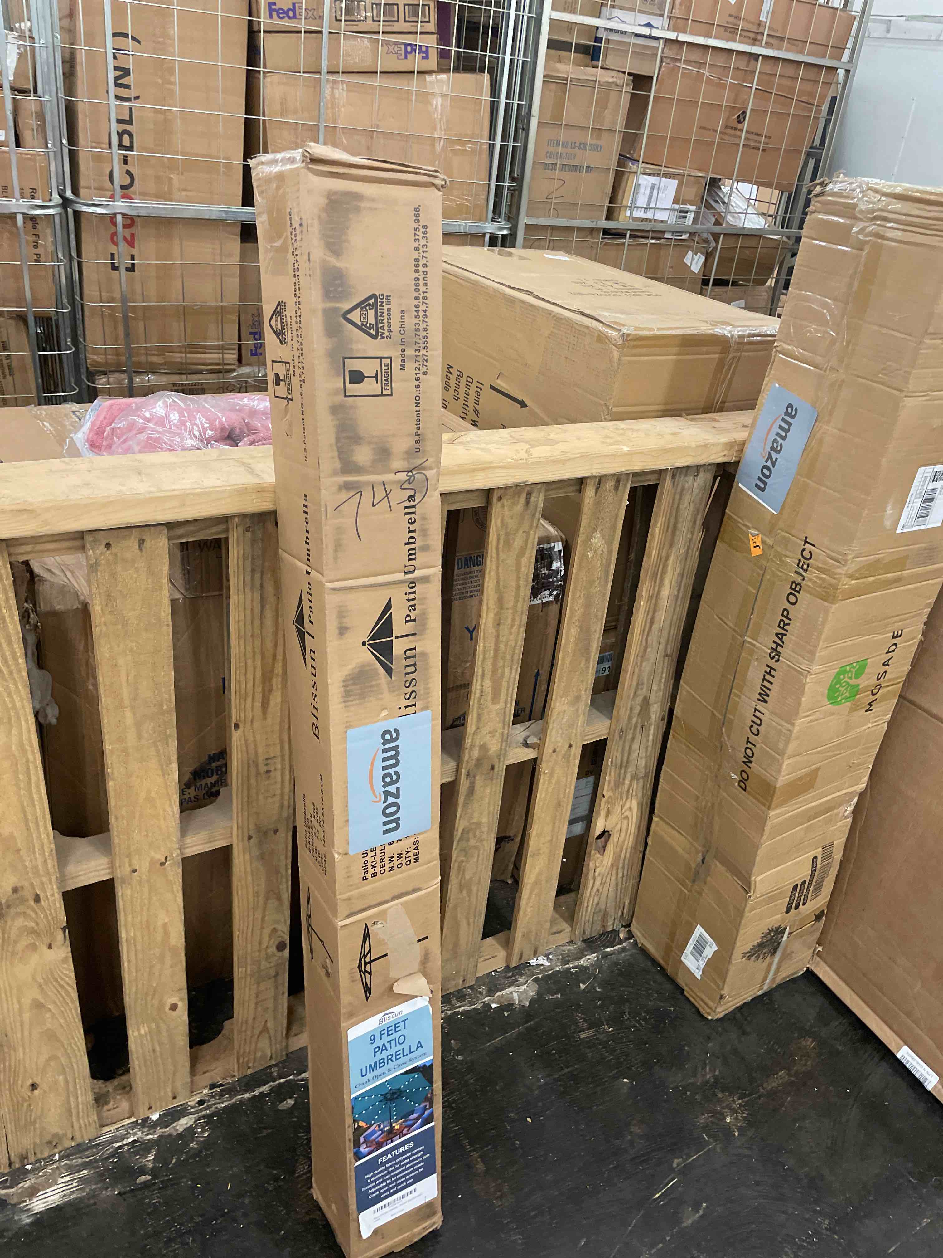 https://s3.amazonaws.com/lotting-images-prod/phillipi/RED5588644_1731058596092.jpeg