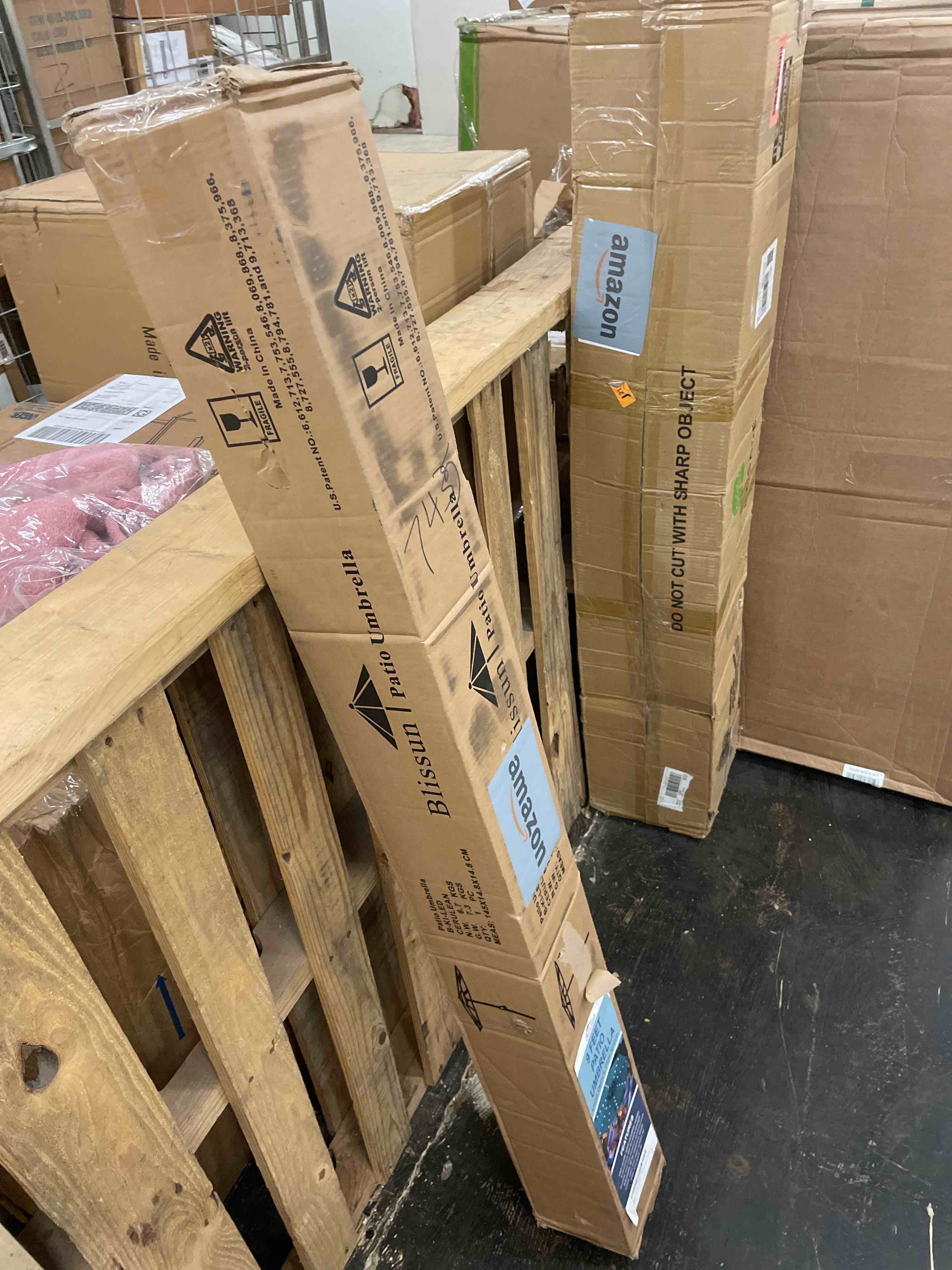 https://s3.amazonaws.com/lotting-images-prod/phillipi/RED5588644_1731058597956.jpeg