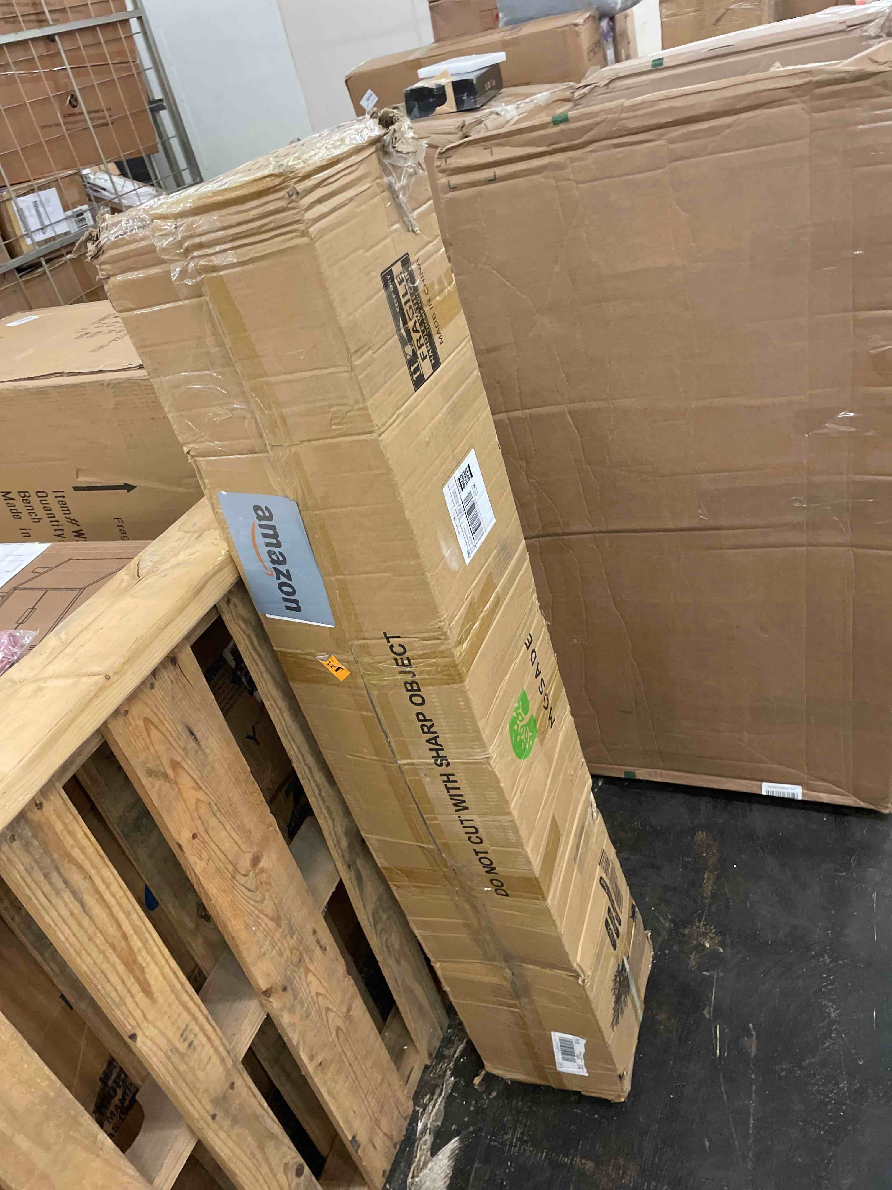 https://s3.amazonaws.com/lotting-images-prod/phillipi/RED5588648_1731058355417.jpeg