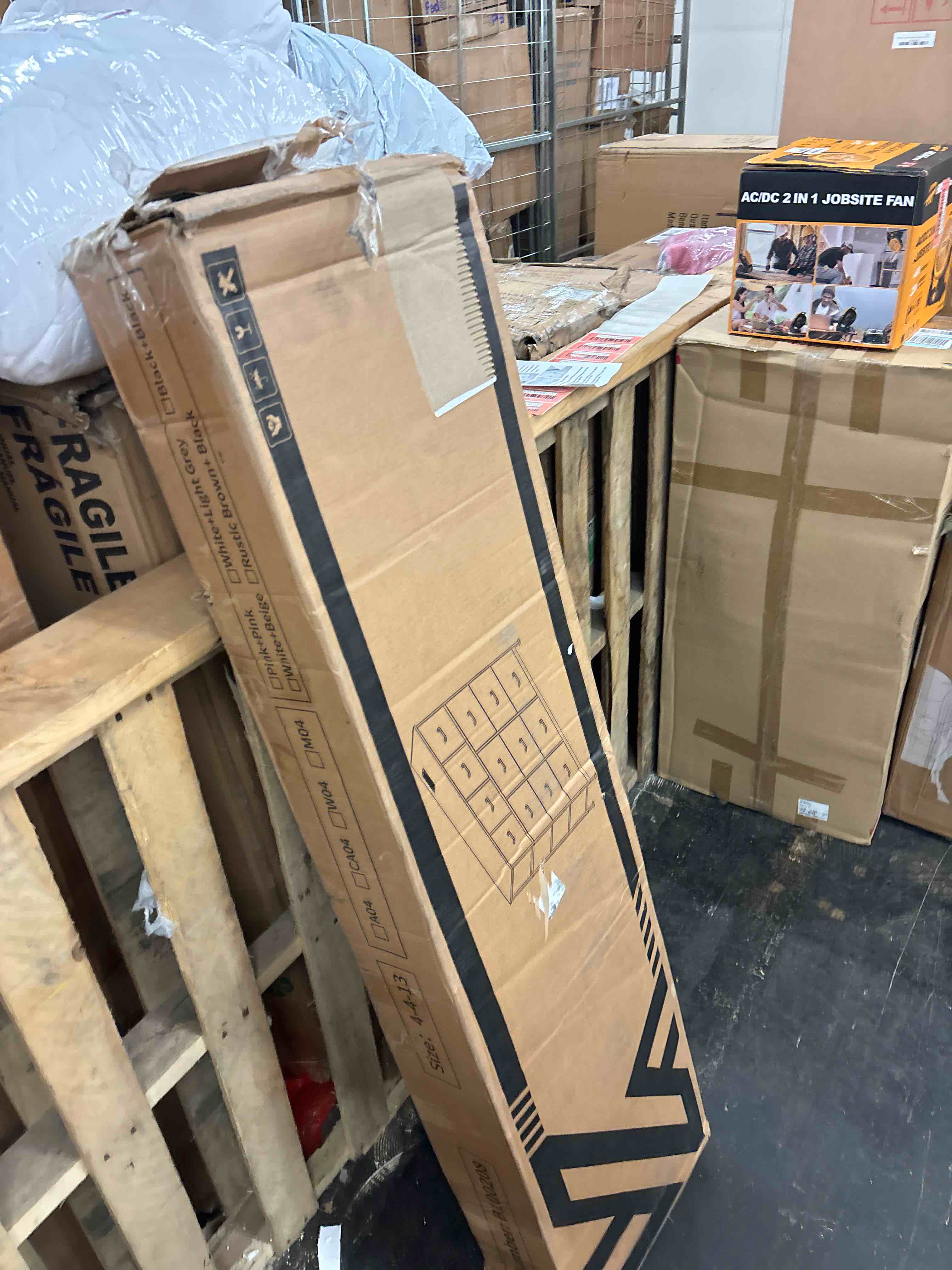 https://s3.amazonaws.com/lotting-images-prod/phillipi/RED5588681_1731062971033.jpeg