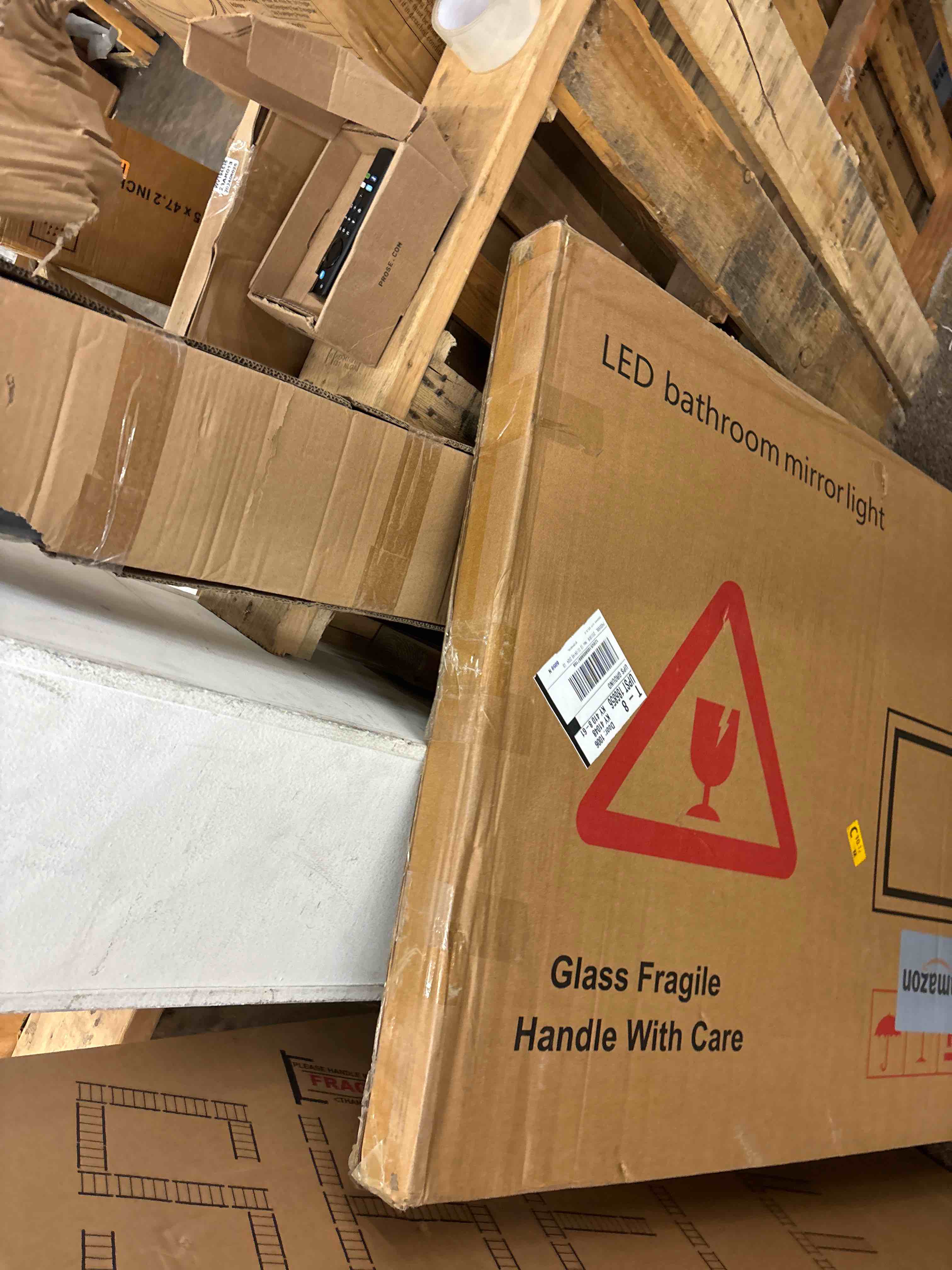 https://s3.amazonaws.com/lotting-images-prod/phillipi/RED5589093_1732900579926.jpeg