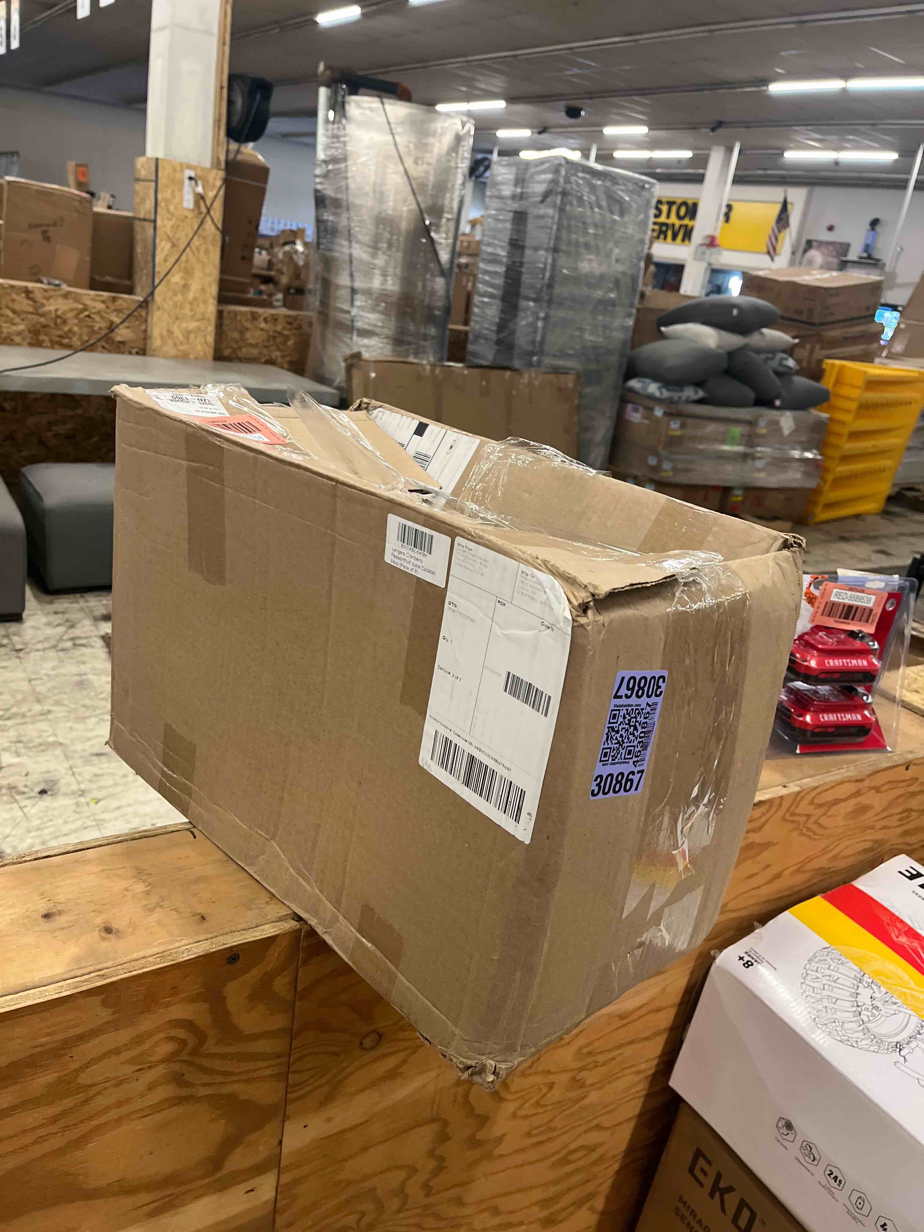 https://s3.amazonaws.com/lotting-images-prod/phillipi/RED5589481_1752098697417.jpeg