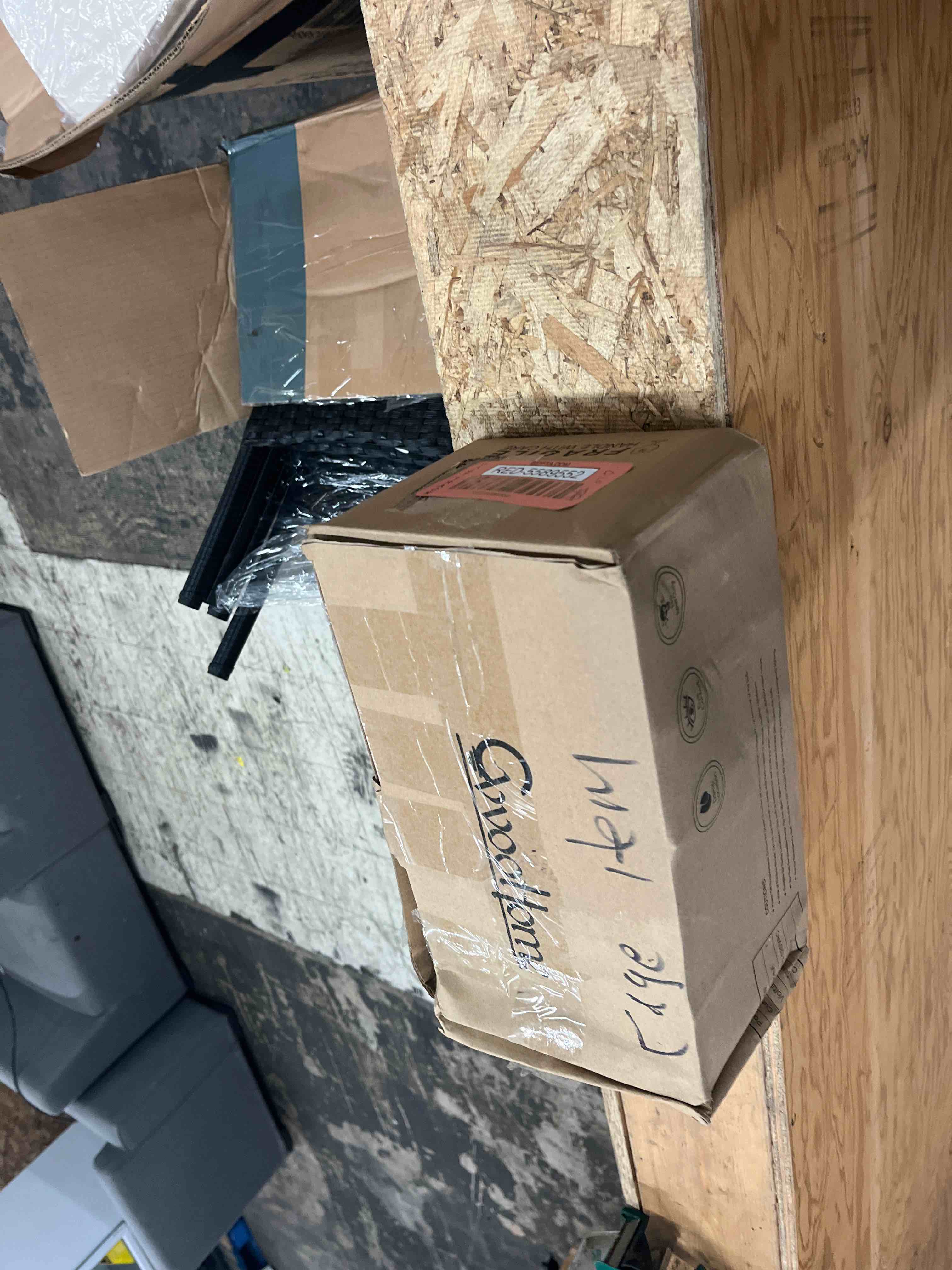 https://s3.amazonaws.com/lotting-images-prod/phillipi/RED5589552_1752096310250.jpeg