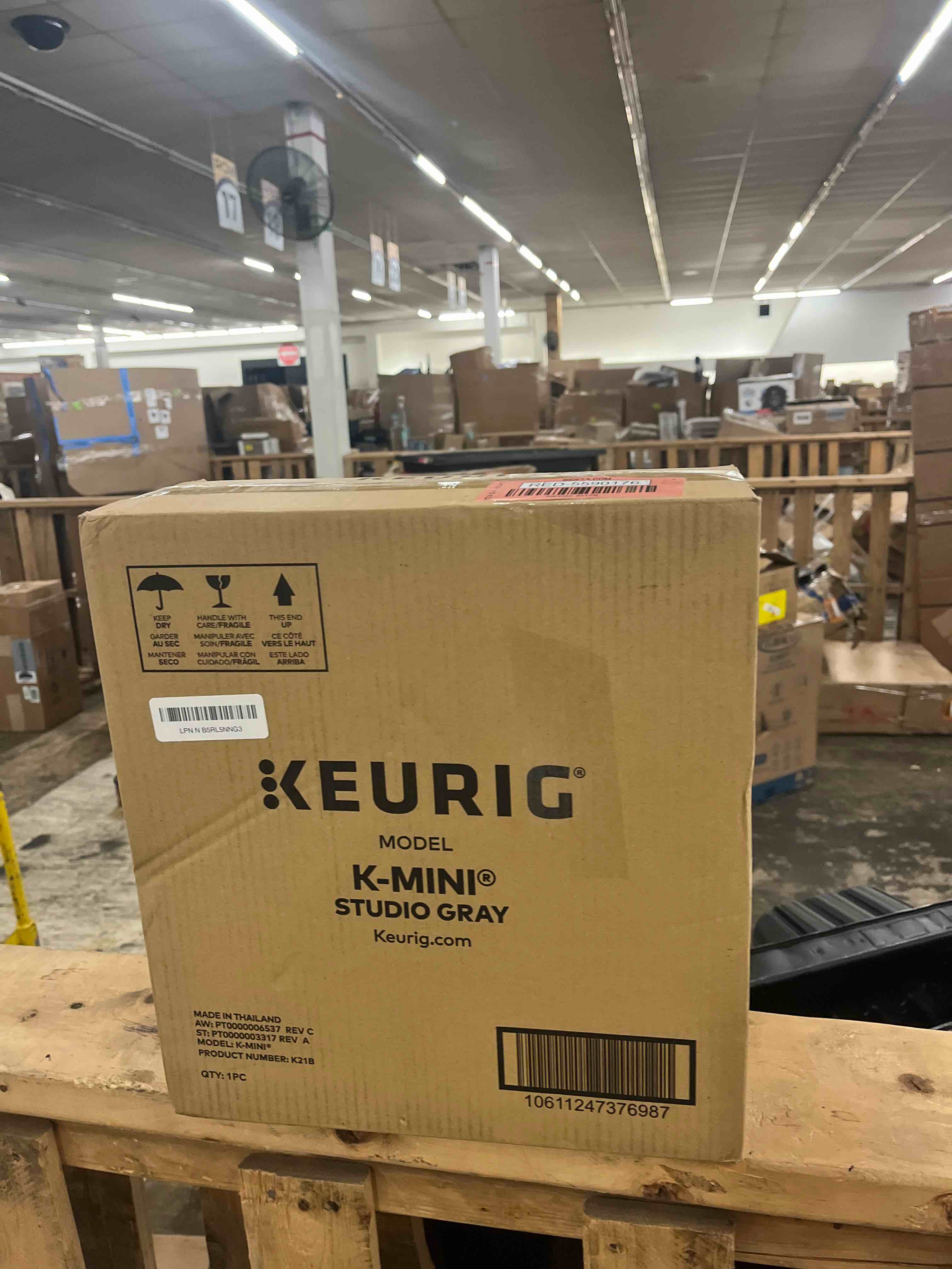 https://s3.amazonaws.com/lotting-images-prod/phillipi/RED5590176_1751994716708.jpeg