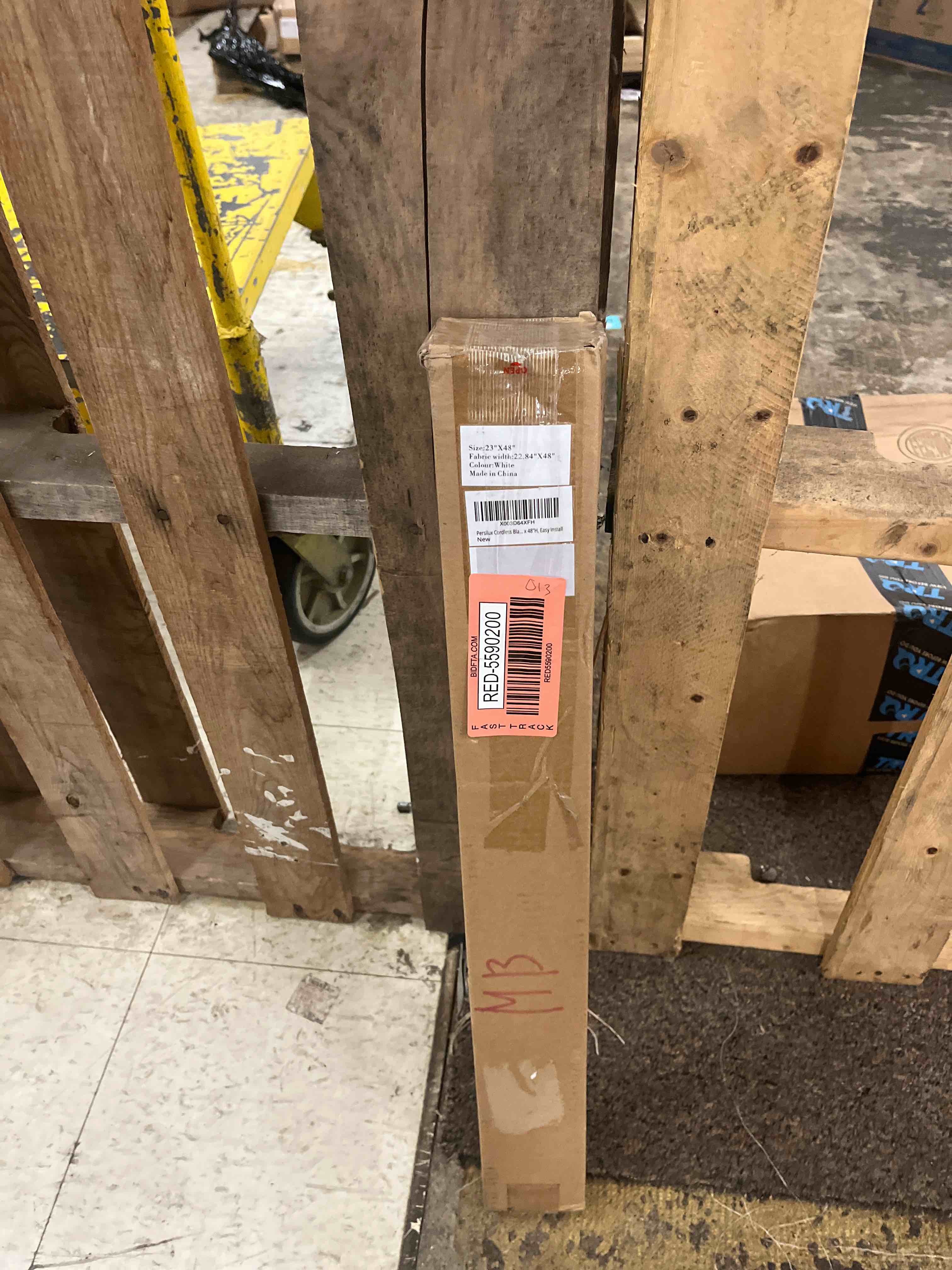 https://s3.amazonaws.com/lotting-images-prod/phillipi/RED5590195_1751992005843.jpeg