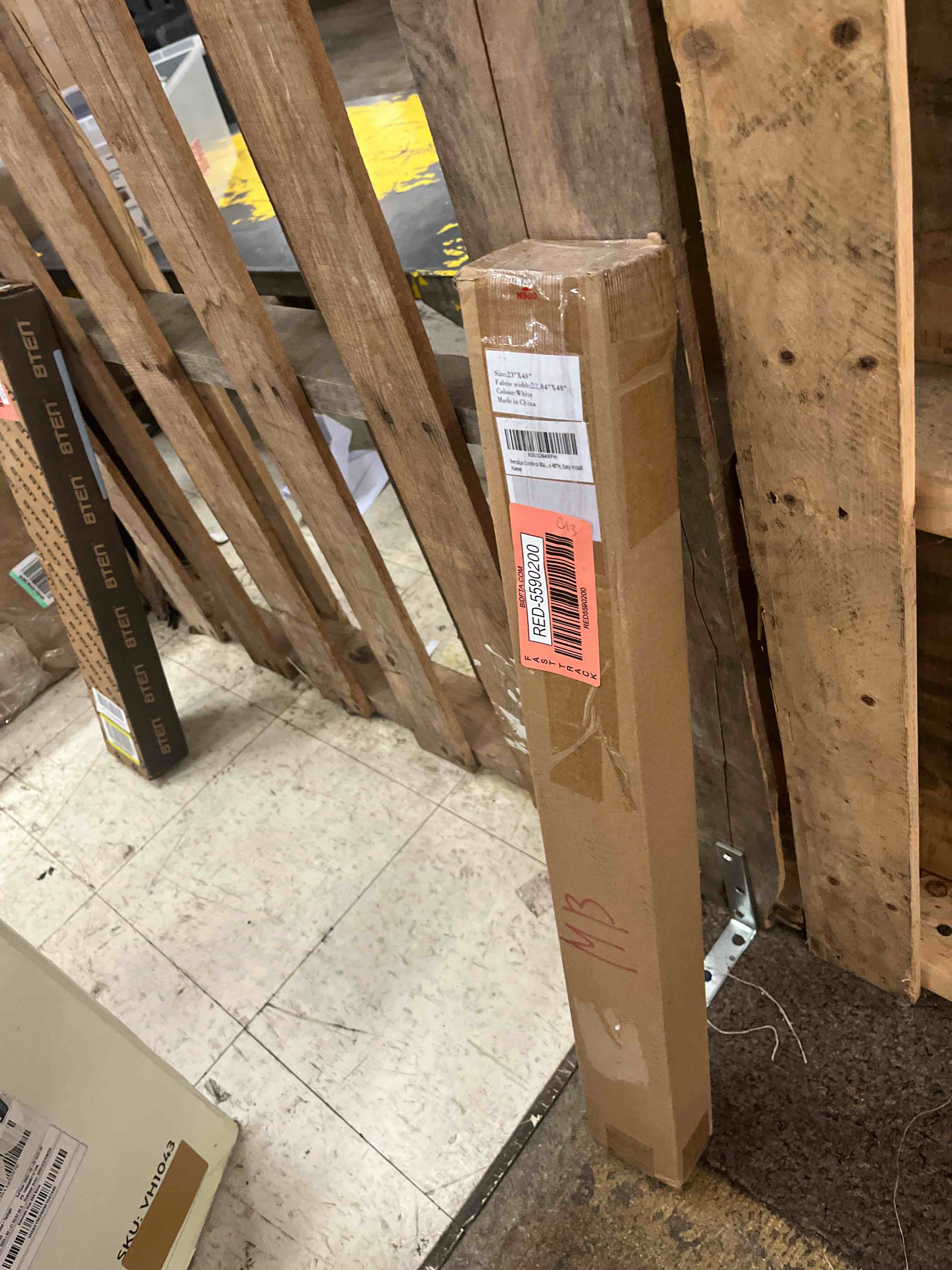 https://s3.amazonaws.com/lotting-images-prod/phillipi/RED5590195_1751992007933.jpeg