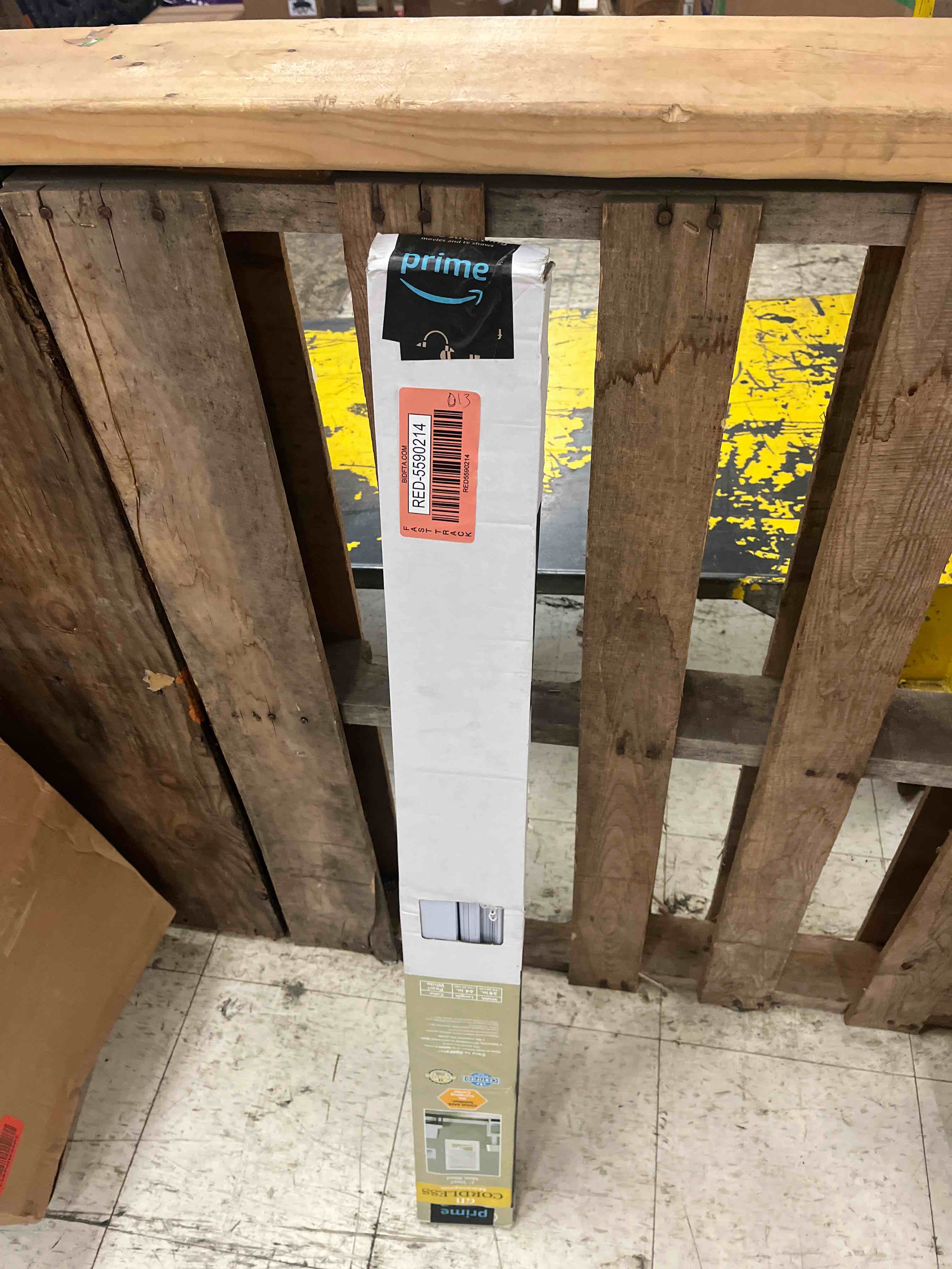 https://s3.amazonaws.com/lotting-images-prod/phillipi/RED5590214_1751989763176.jpeg