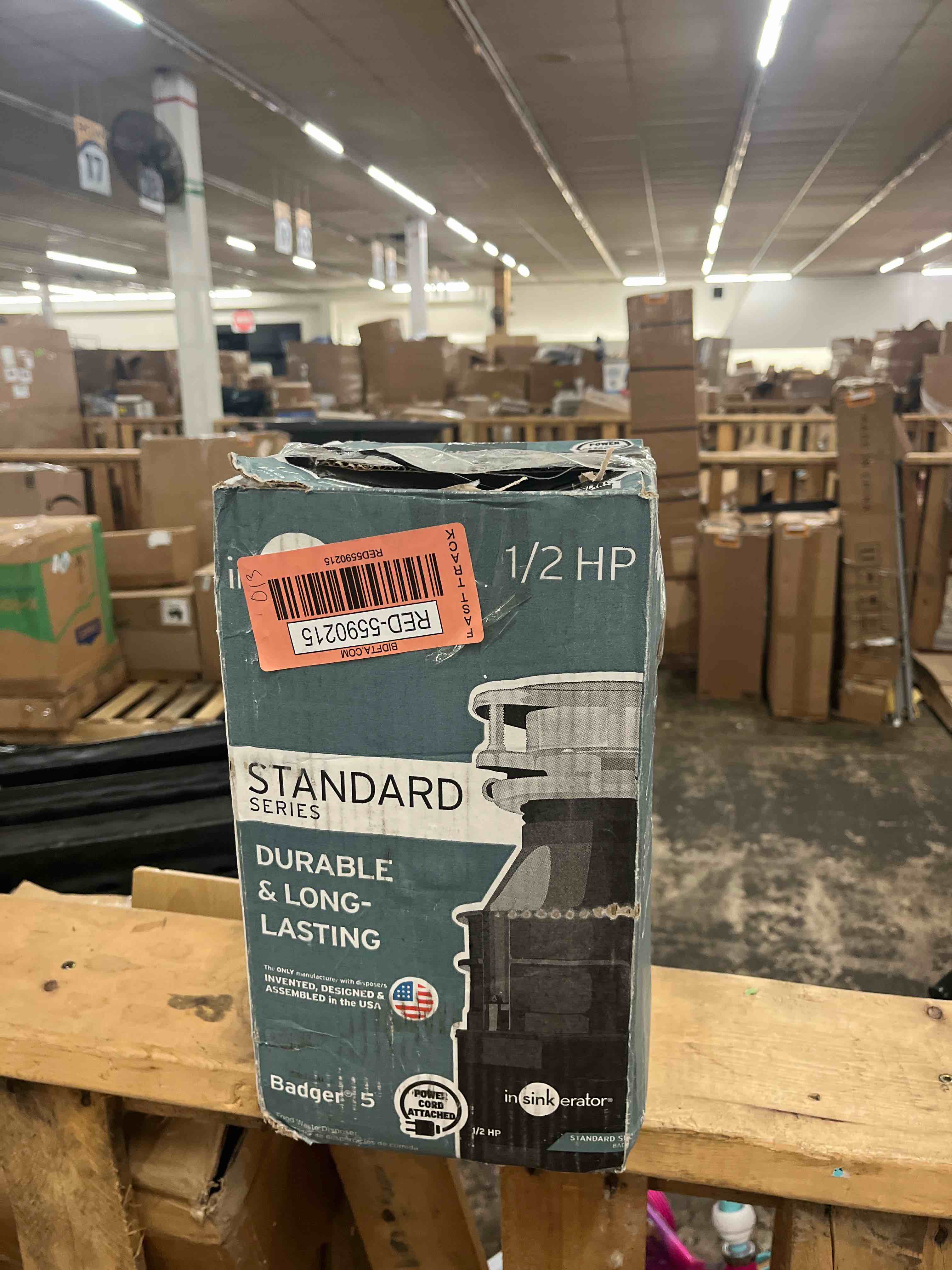 https://s3.amazonaws.com/lotting-images-prod/phillipi/RED5590215_1751990375463.jpeg