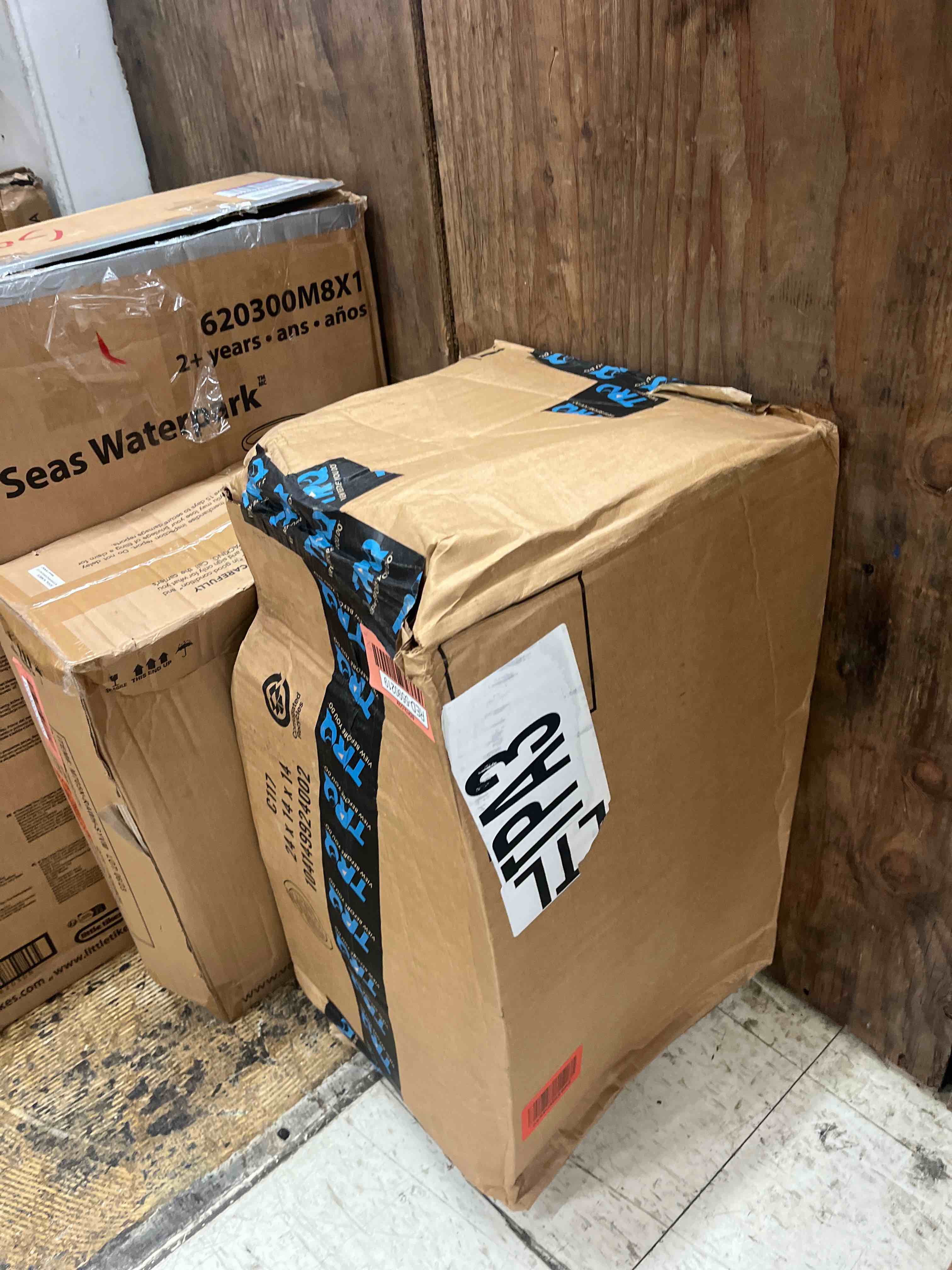 https://s3.amazonaws.com/lotting-images-prod/phillipi/RED5590219_1751988874649.jpeg