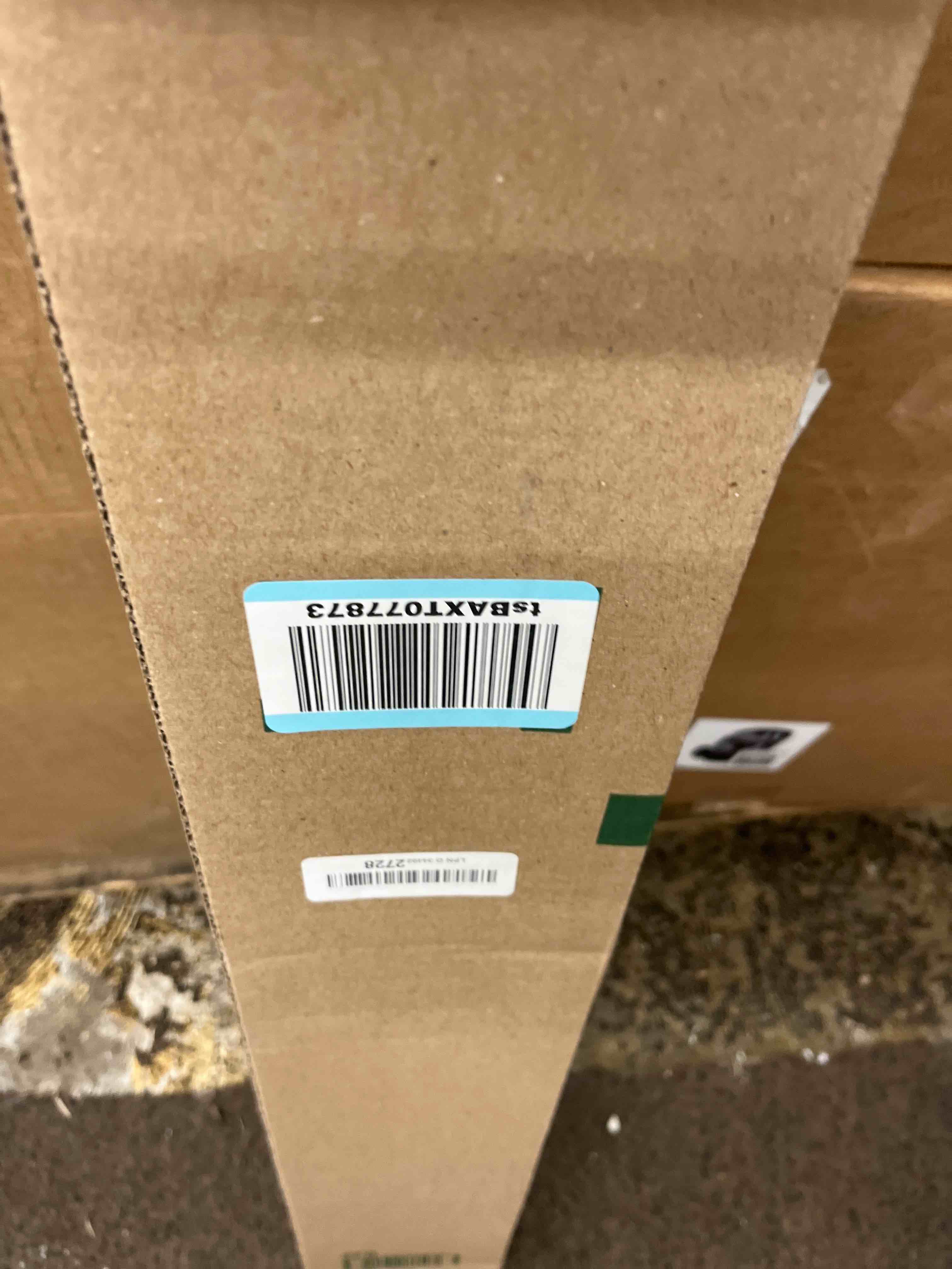 https://s3.amazonaws.com/lotting-images-prod/phillipi/RED5590357_1749819355917.jpeg