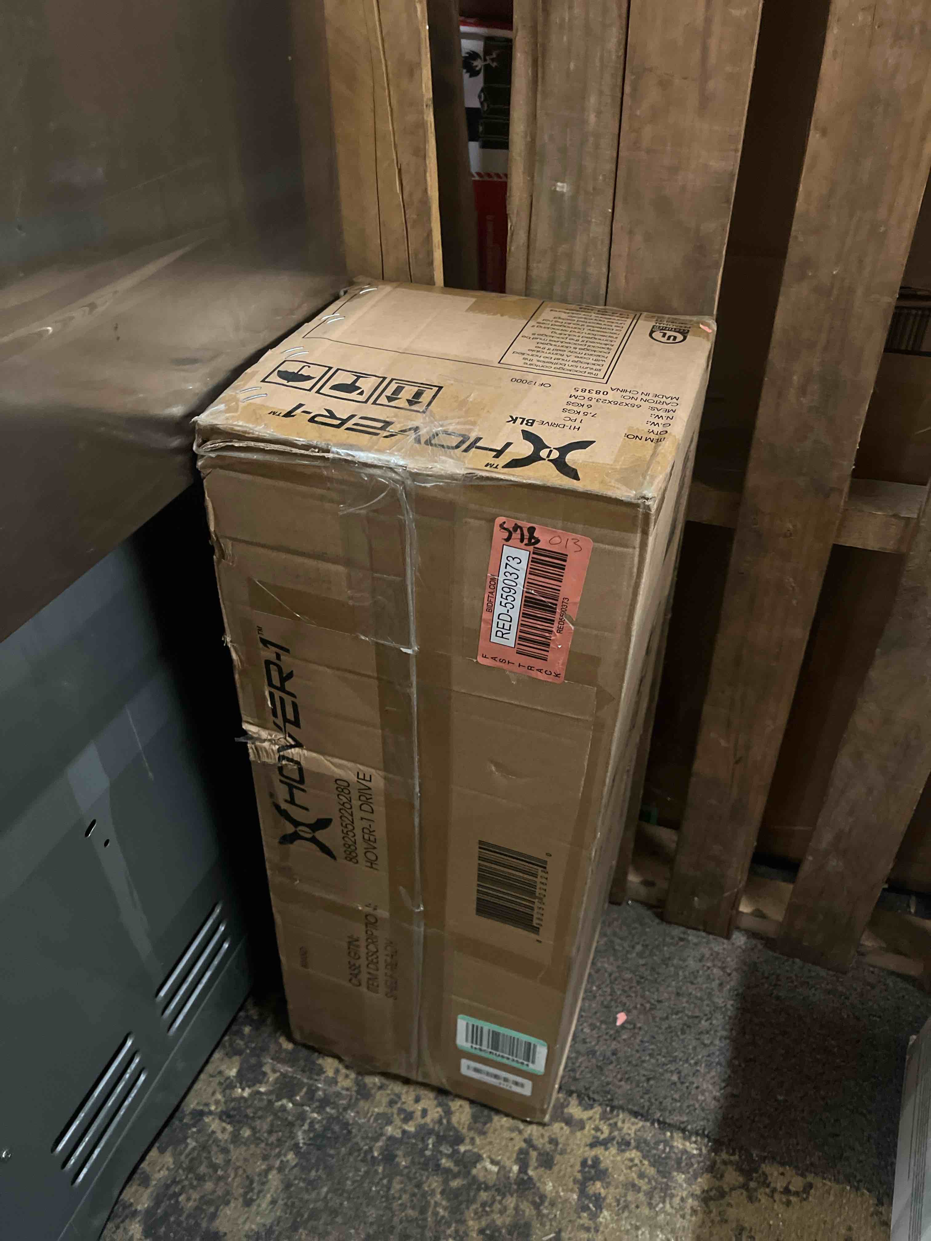 https://s3.amazonaws.com/lotting-images-prod/phillipi/RED5590373_1751987636259.jpeg