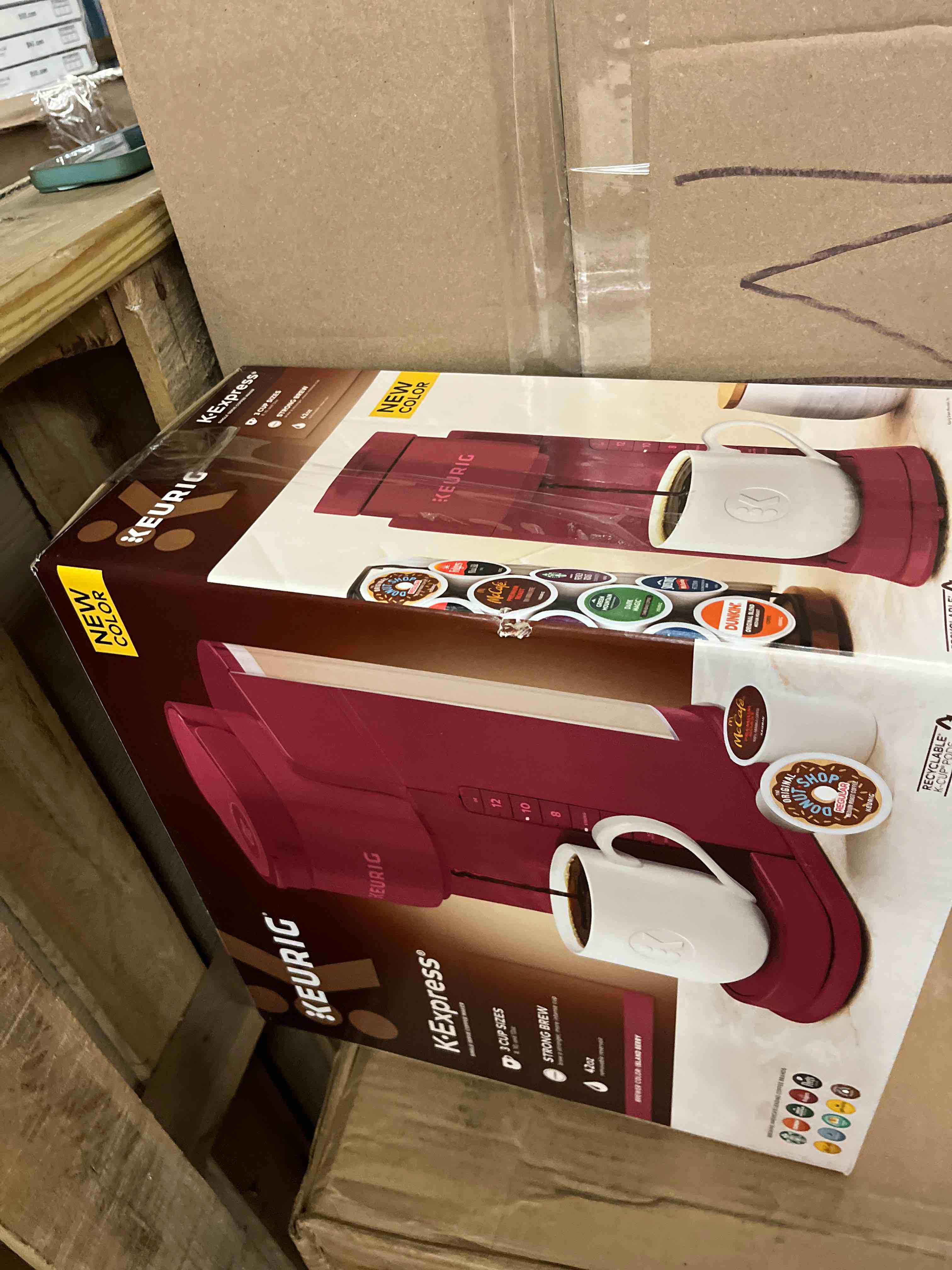 https://s3.amazonaws.com/lotting-images-prod/phillipi/RED5590496_1750138153589.jpeg