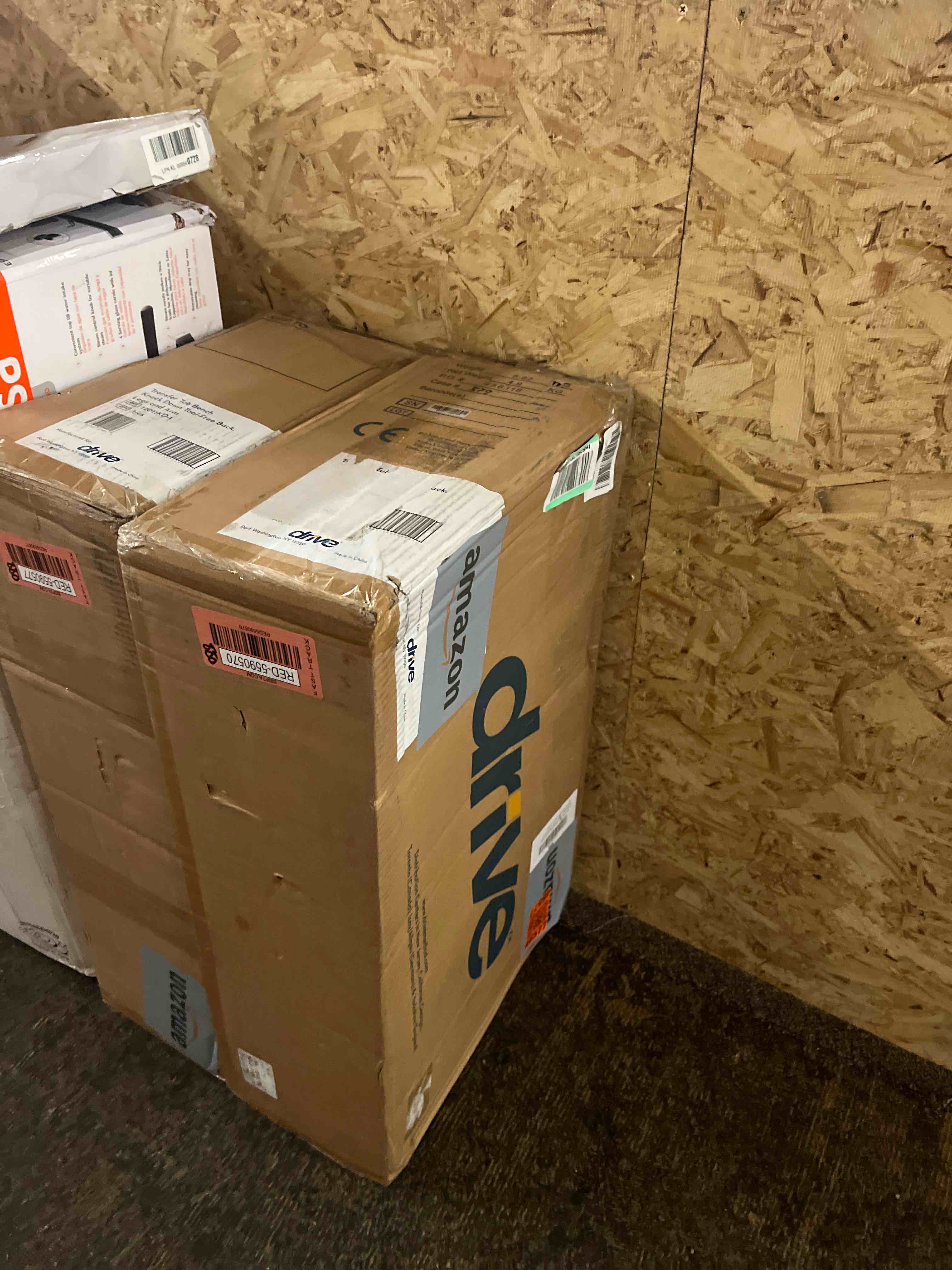 https://s3.amazonaws.com/lotting-images-prod/phillipi/RED5590570_1750136567494.jpeg
